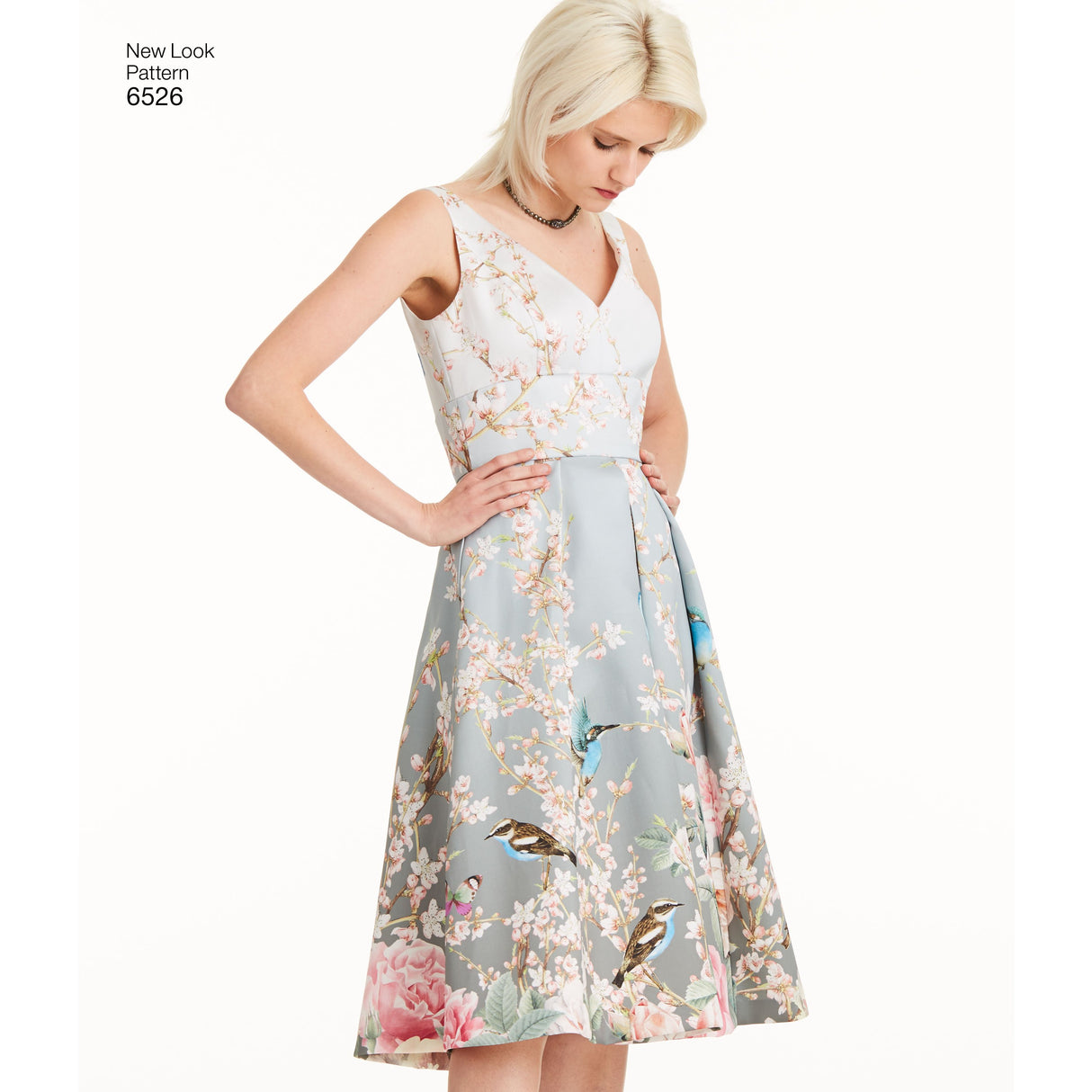 Patron New Look n°6526 – Robe élégante pour femme