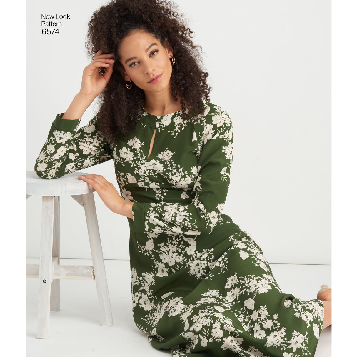 Patron New Look n°6574 – Robe évasée à manches variées