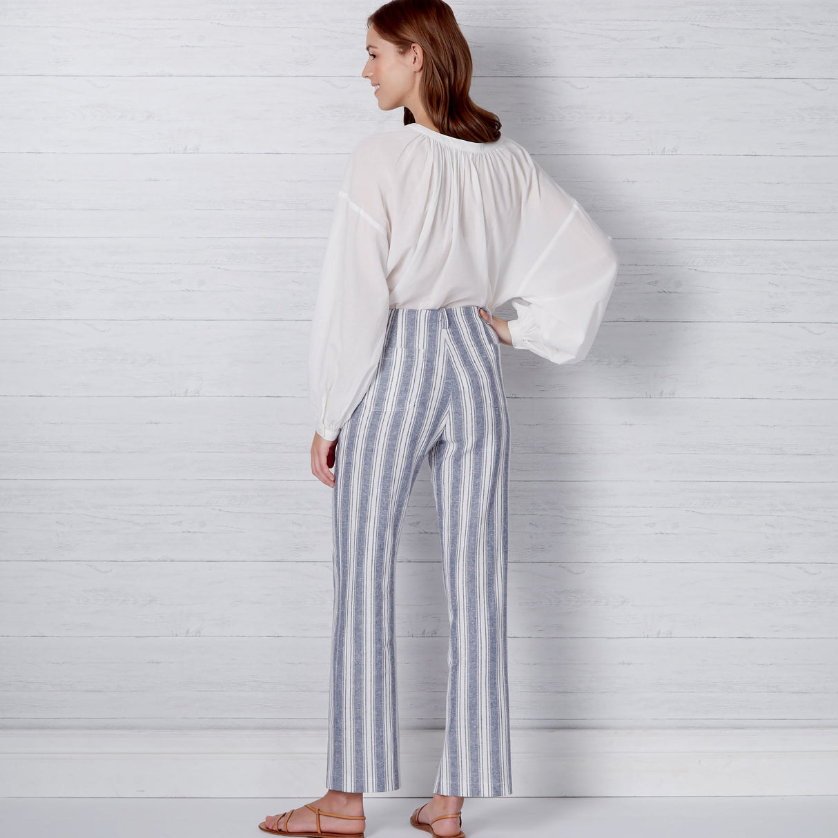 Patron New Look n°6660 - Pantalon évasé pour femme