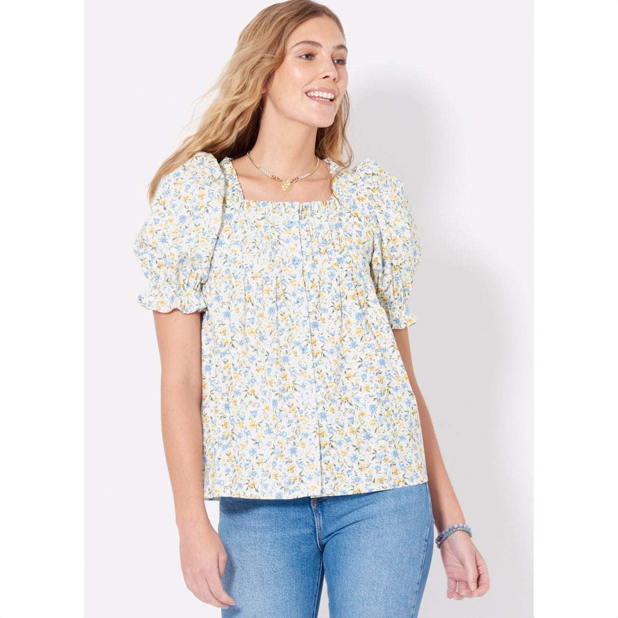 Patron New Look n°6719 - Hauts boutonnés pour femme