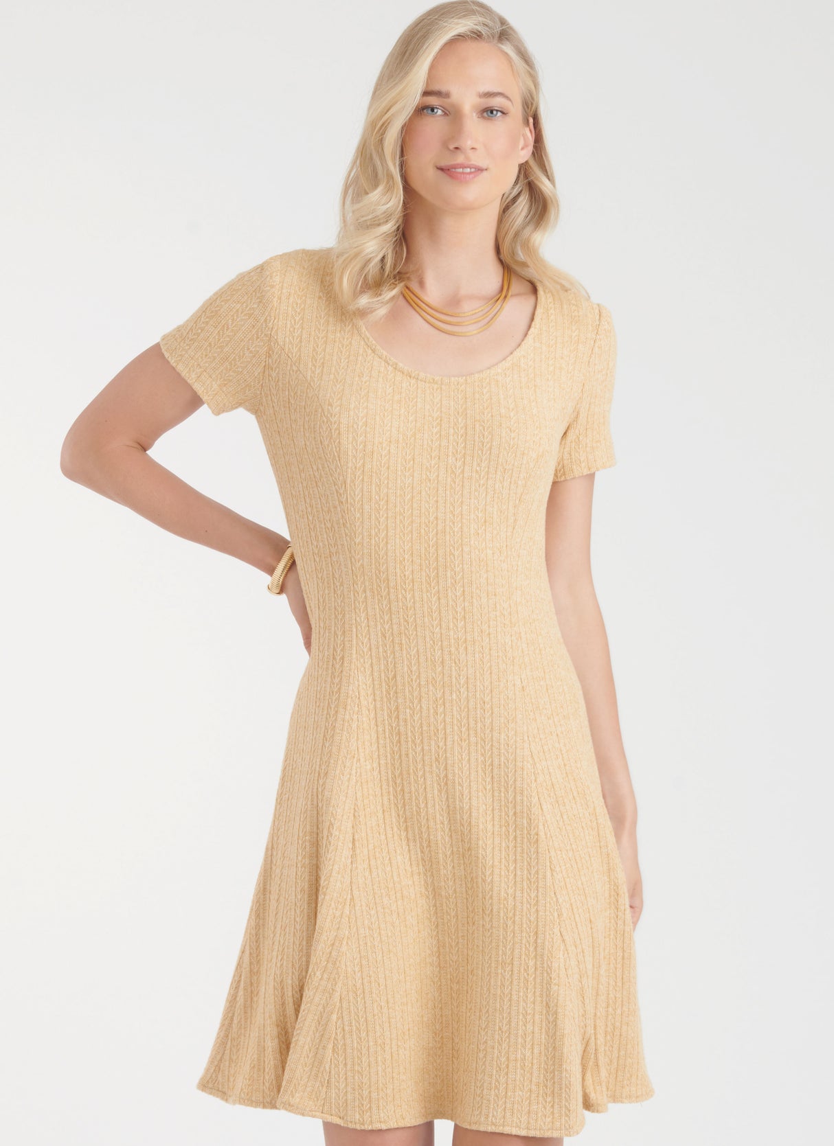 Patron New Look n°6765 – Robe en tricot