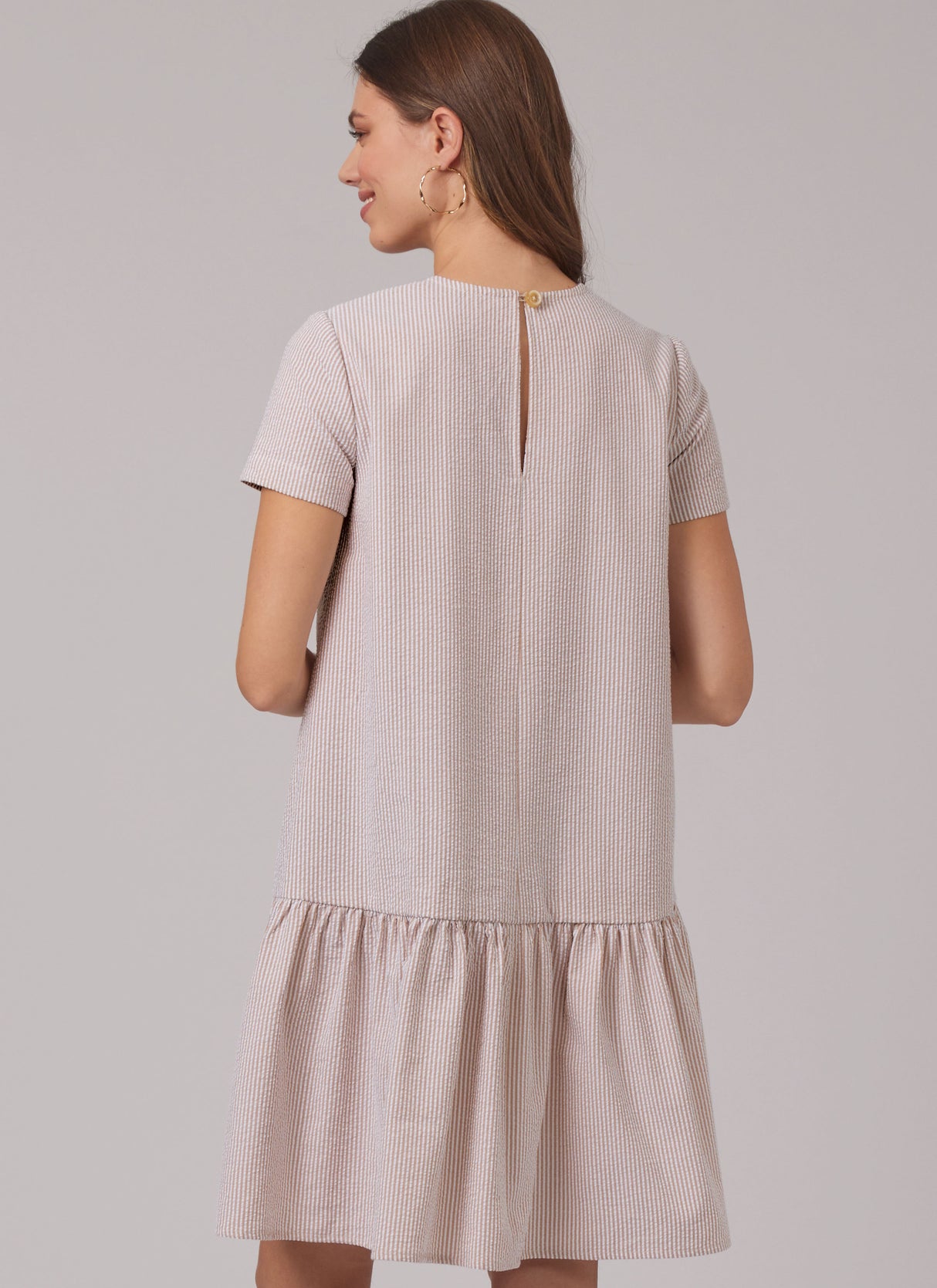 Patron New Look n°6799 – Robe pullover fluide