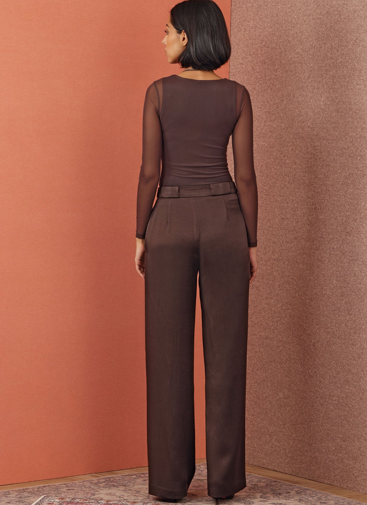 Patron Simplicity n°3006 – Pantalon “Angled Front Wrap” élégant