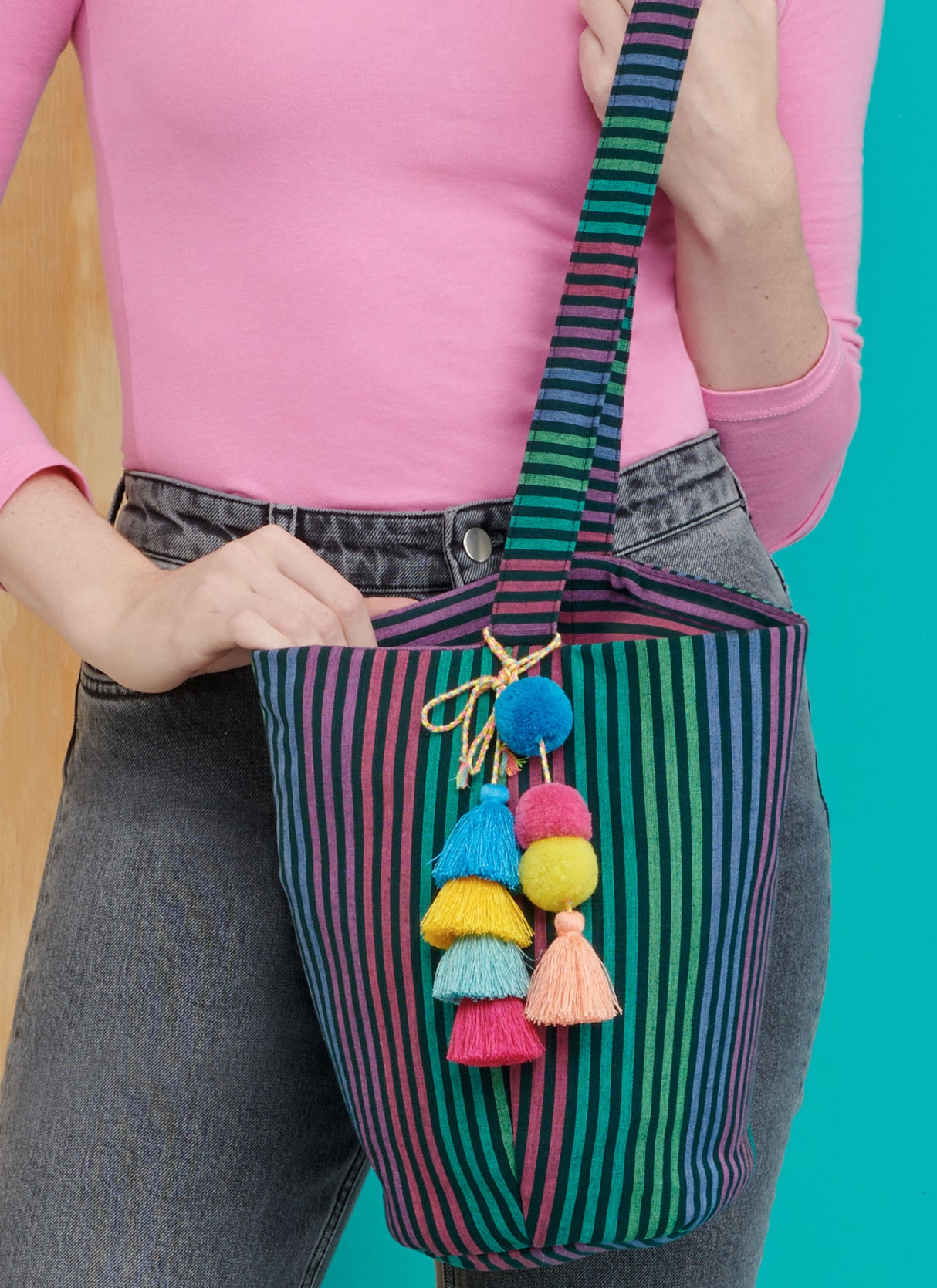 Patron Simplicity n°9803 – Sacs bohèmes en quatre styles