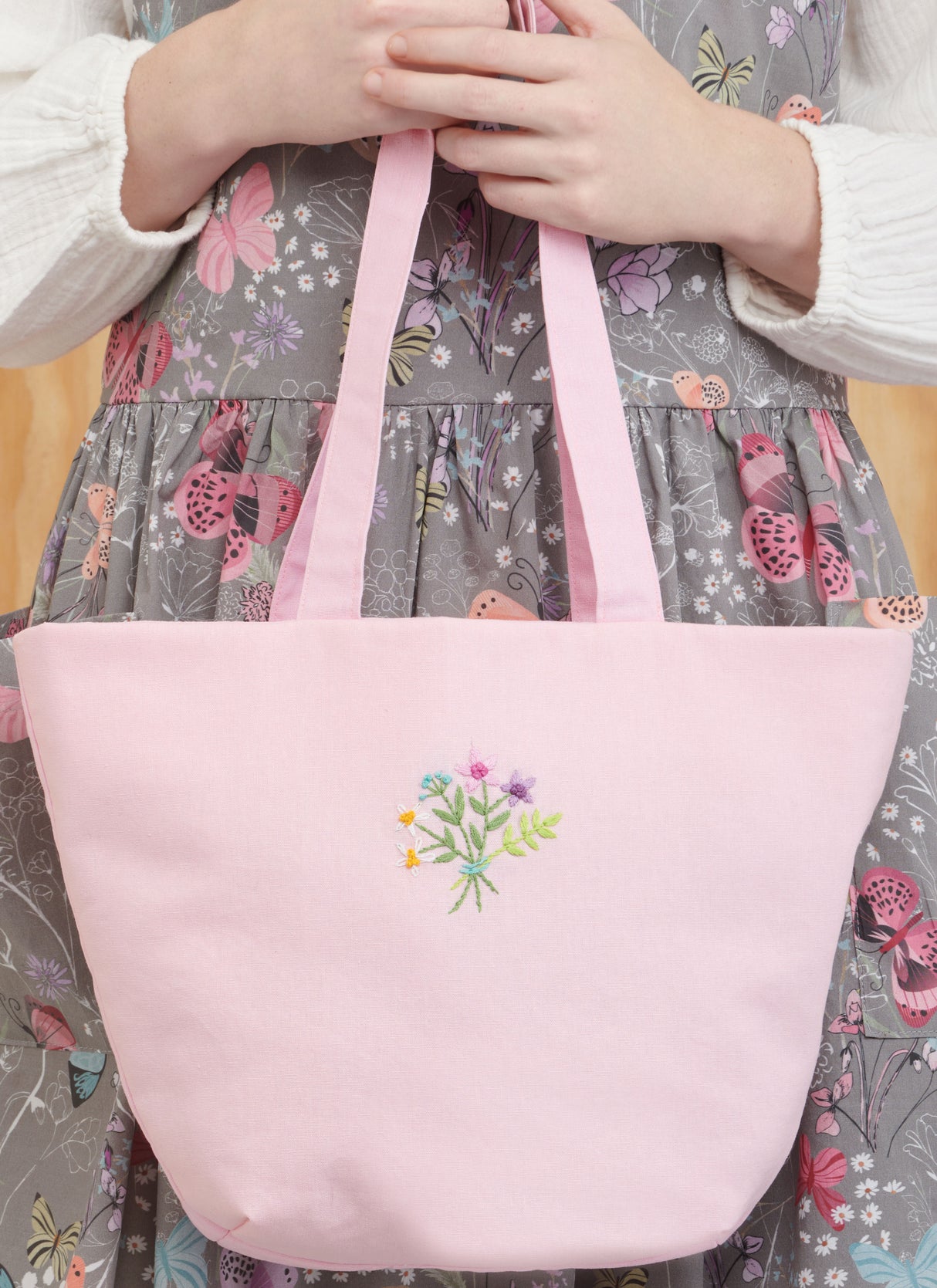 Patron Simplicity n°9805 – Tabliers et sac fourre-tout pour femmes