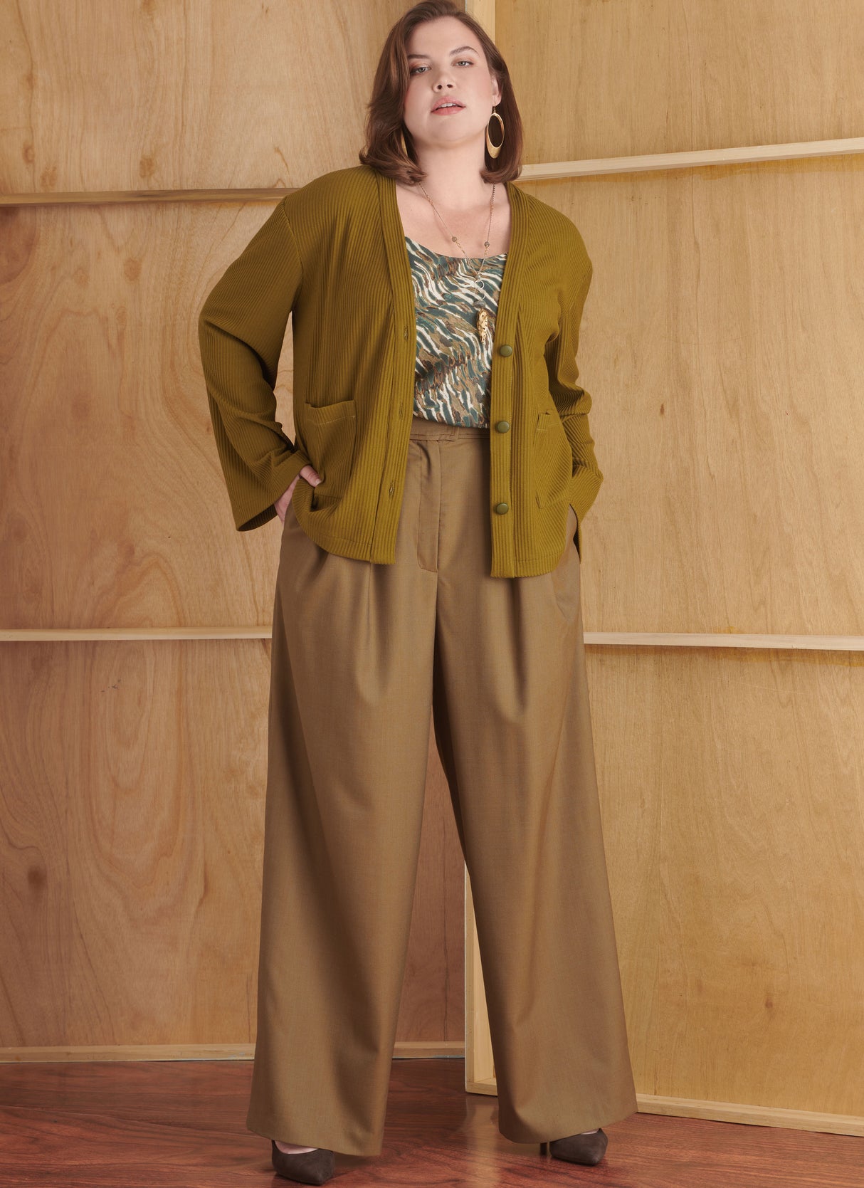 Patron Simplicity n°9827 – Pantalons en deux longueurs, caraco et cardigan pour femmes