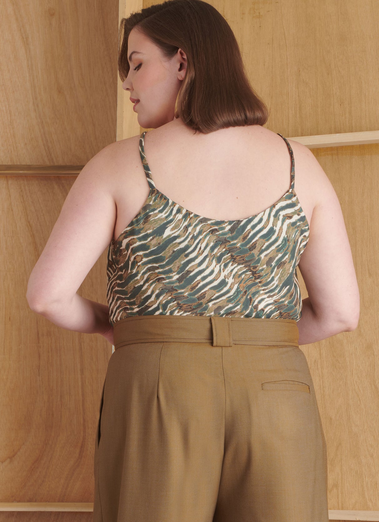 Patron Simplicity n°9827 – Pantalons en deux longueurs, caraco et cardigan pour femmes