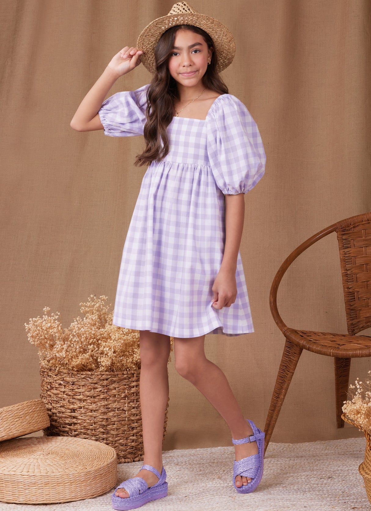 Patron Simplicity n°9964 – Robe enfants dos ouvert à nœud