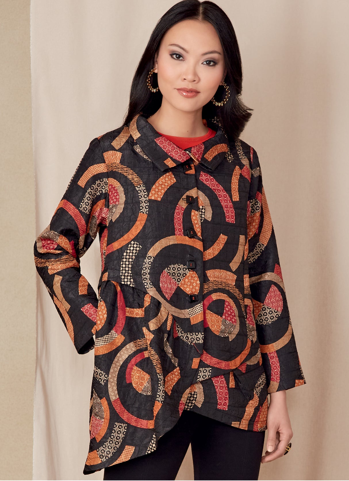 Patron Vogue n°1817 - Veste asymétrique avec col montant