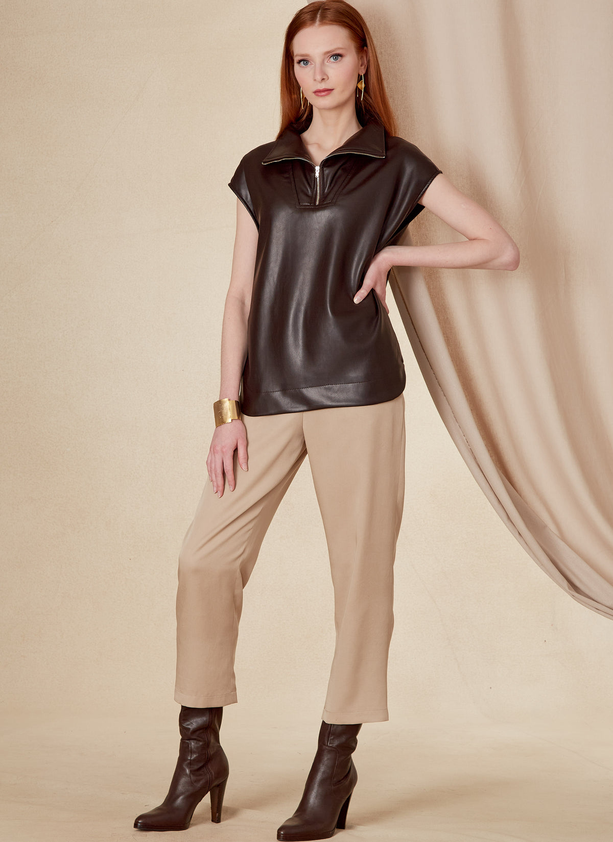 Patron Vogue n°1833 - Ensemble féminin : haut, jupe et pantalon
