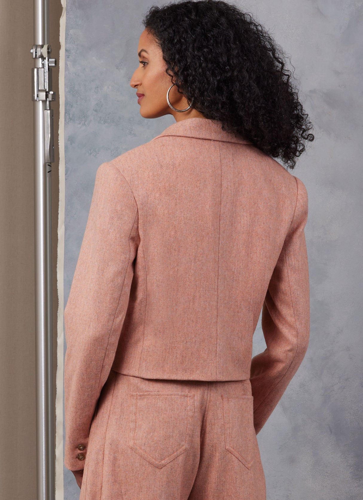 Patron Vogue n°2053 - Vestes croisées amples