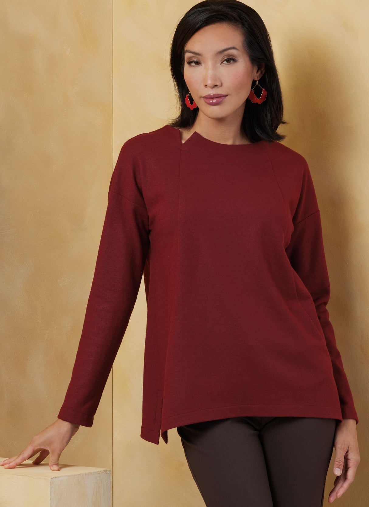 Patron Vogue n°2067 - Haut et veste en maille pour femme