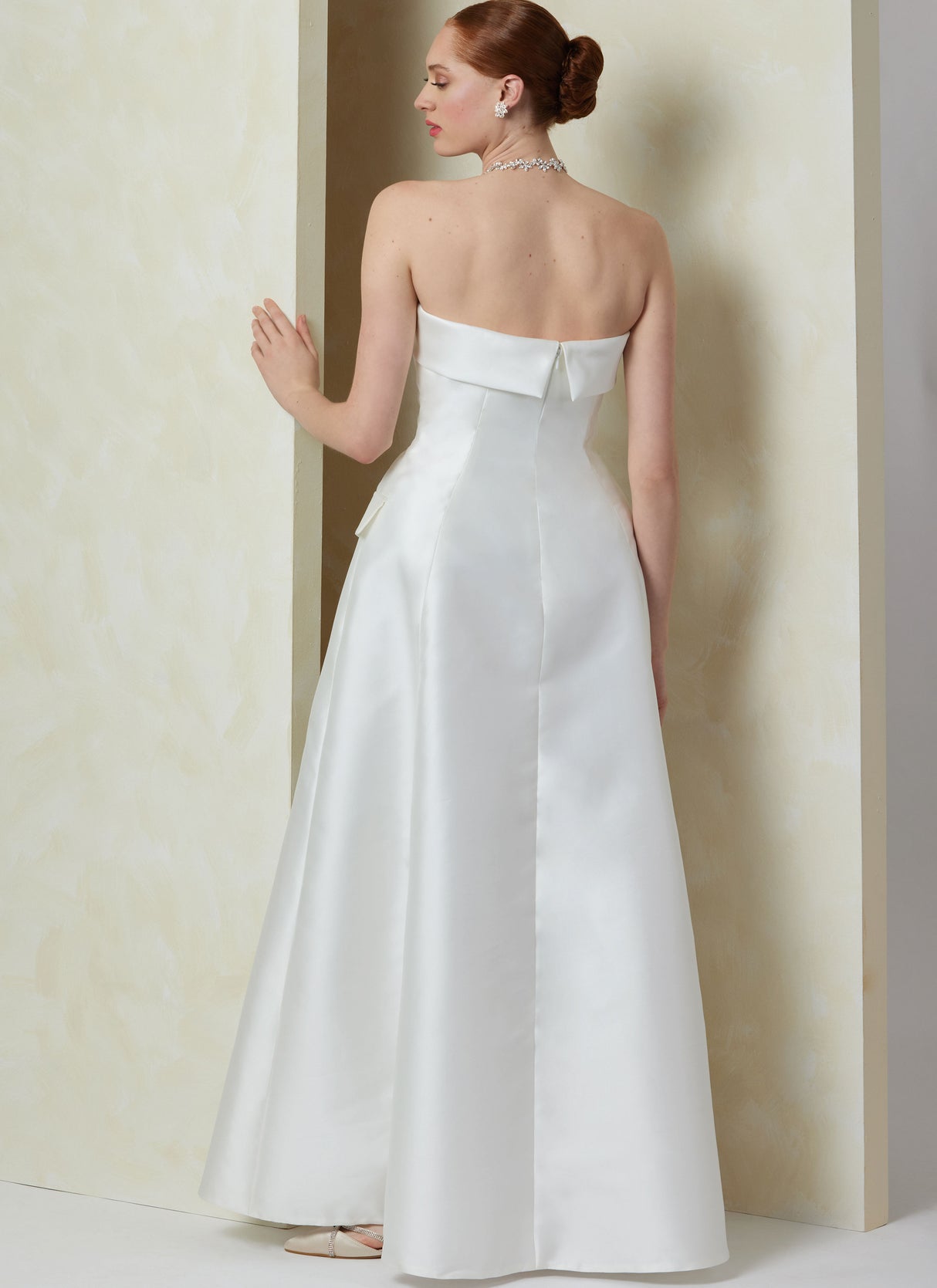 Patron Vogue n°2089 - Robe bustier sans bretelles deux longueurs