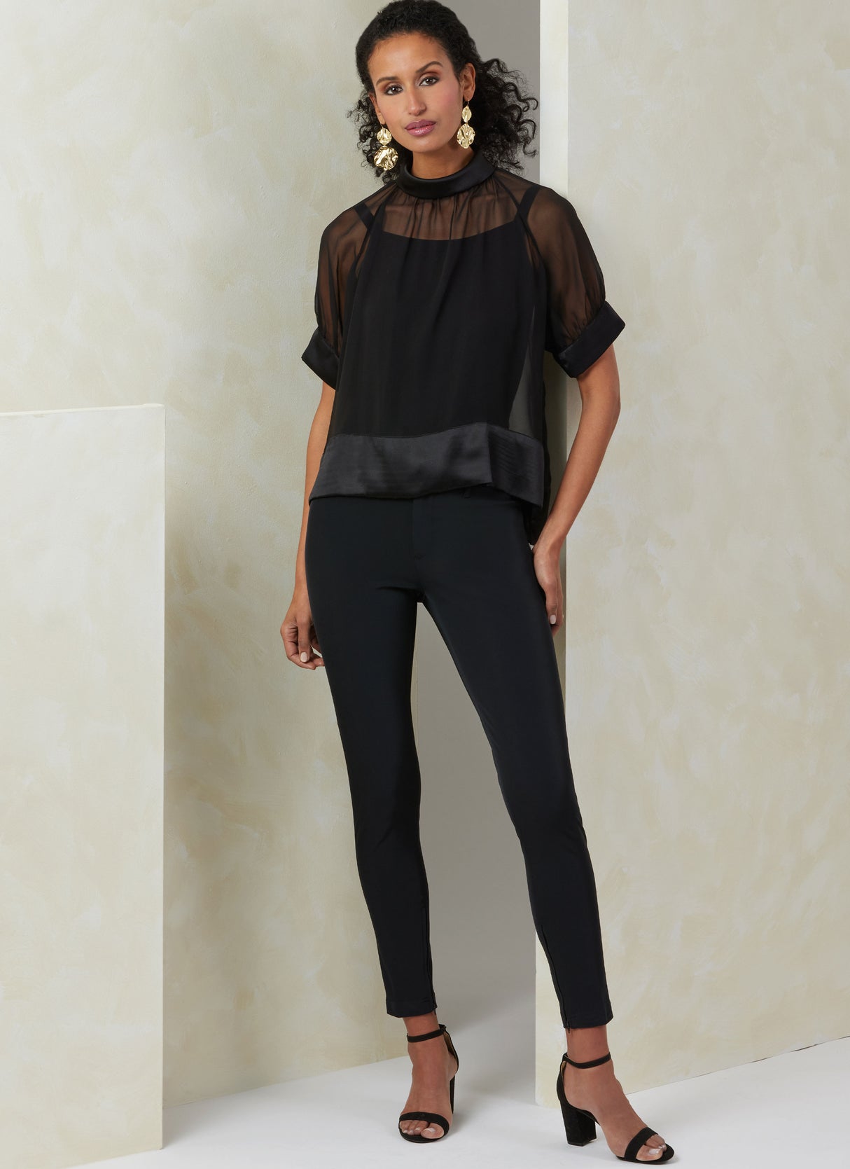 Patron Vogue n°2090 - Top col roulé et manches raglan