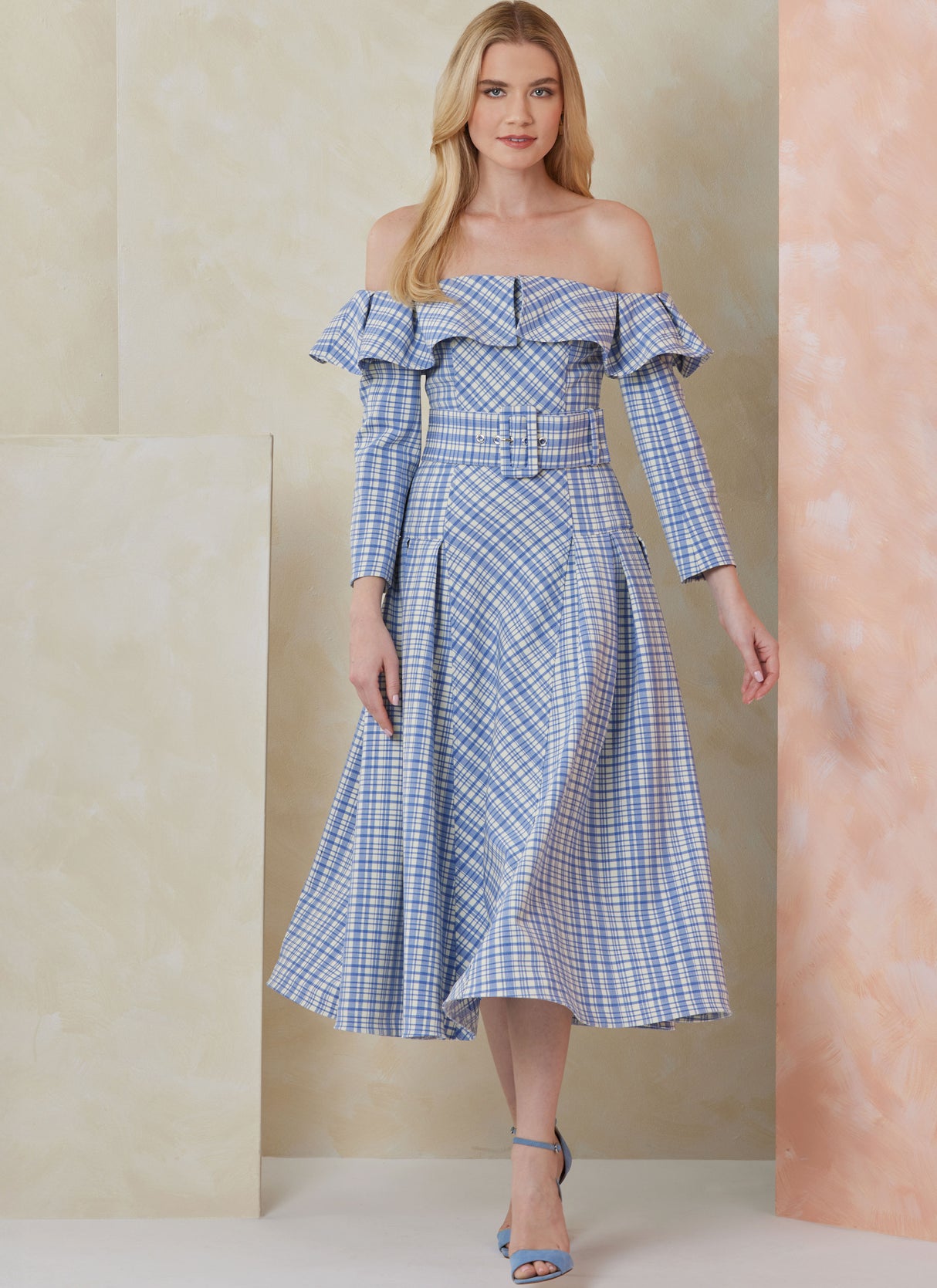 Patron Vogue n°2104 - Robe midi bardot & ceinture