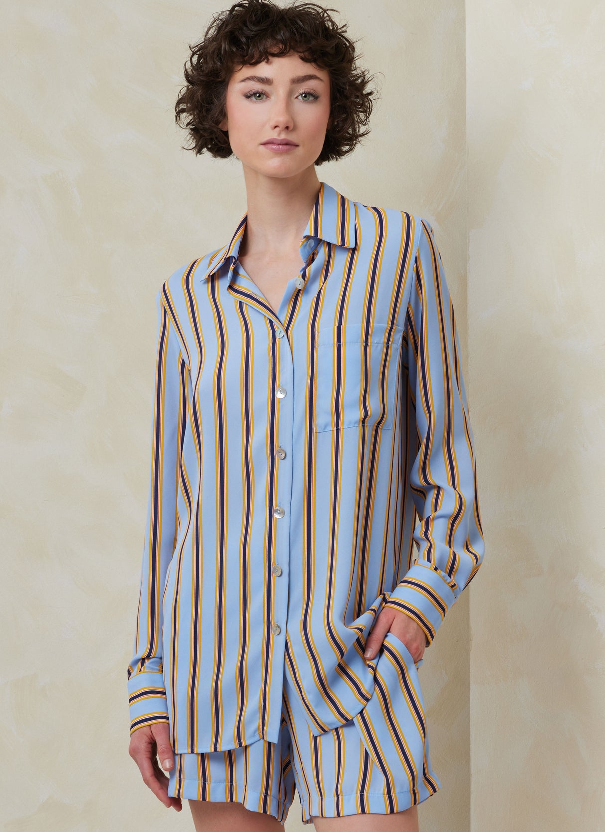 Patron Vogue n°2119 - Pyjama féminin complet chemise & pantalon
