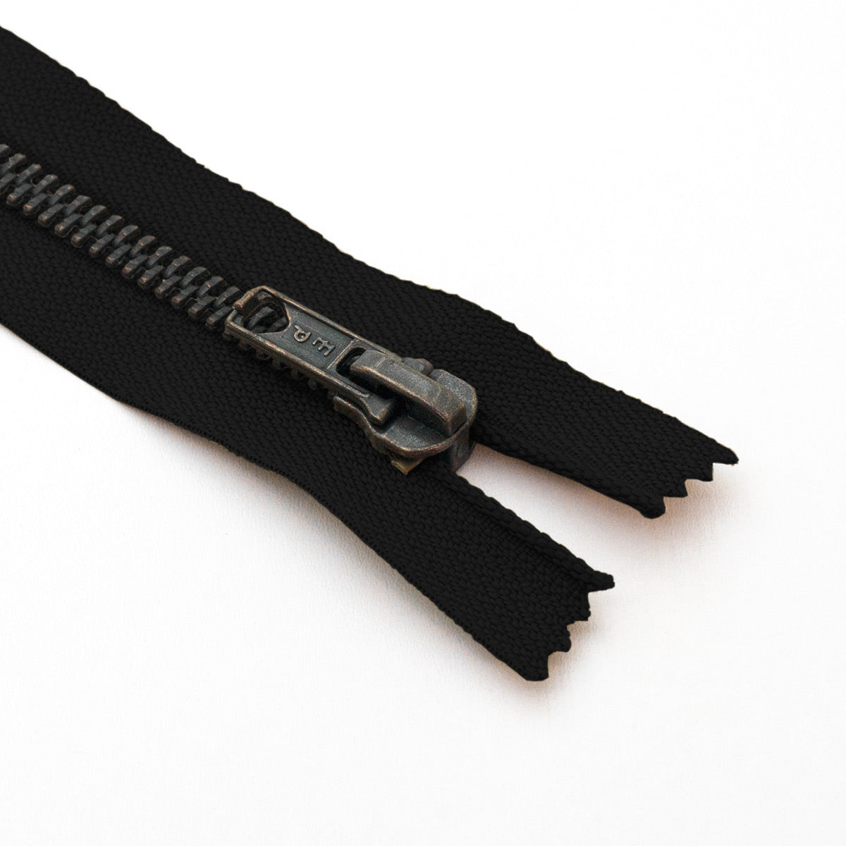 Fermeture éclair non séparable Prym Z14 noir – maille laiton 6 mm