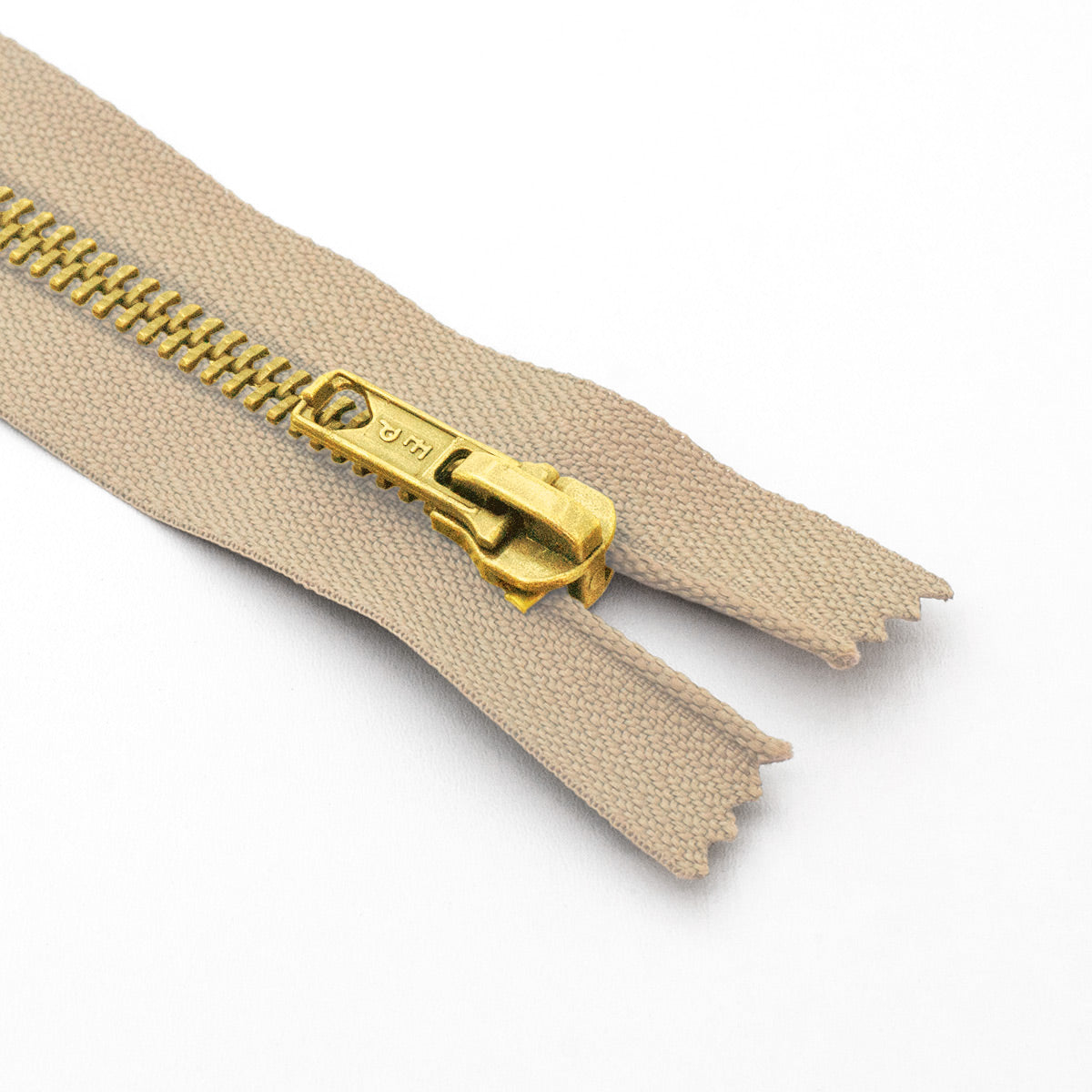 Fermeture éclair non séparable Prym Z14 beige antilope – maille laiton 6 mm