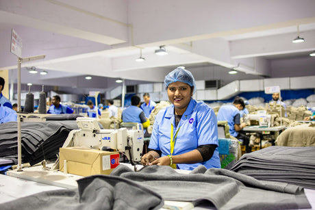 Colle à tissus : choisir sa colle textile pour la couture