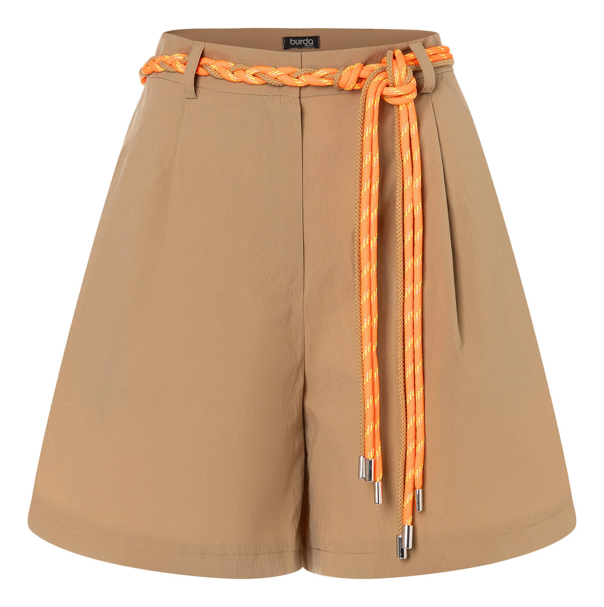 Patron Burda 5672 – Short et bermuda femme élégants