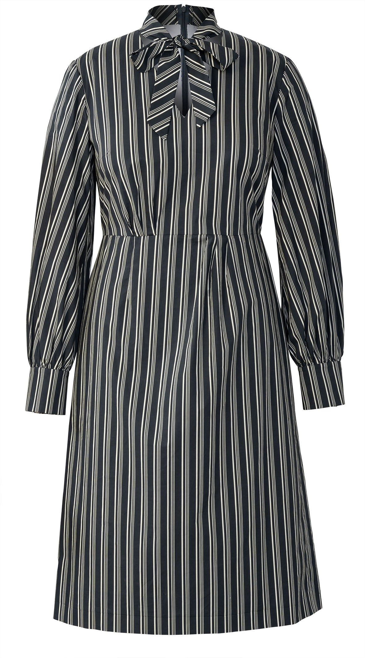 Patron Burda n°5798 - Robe Féminine