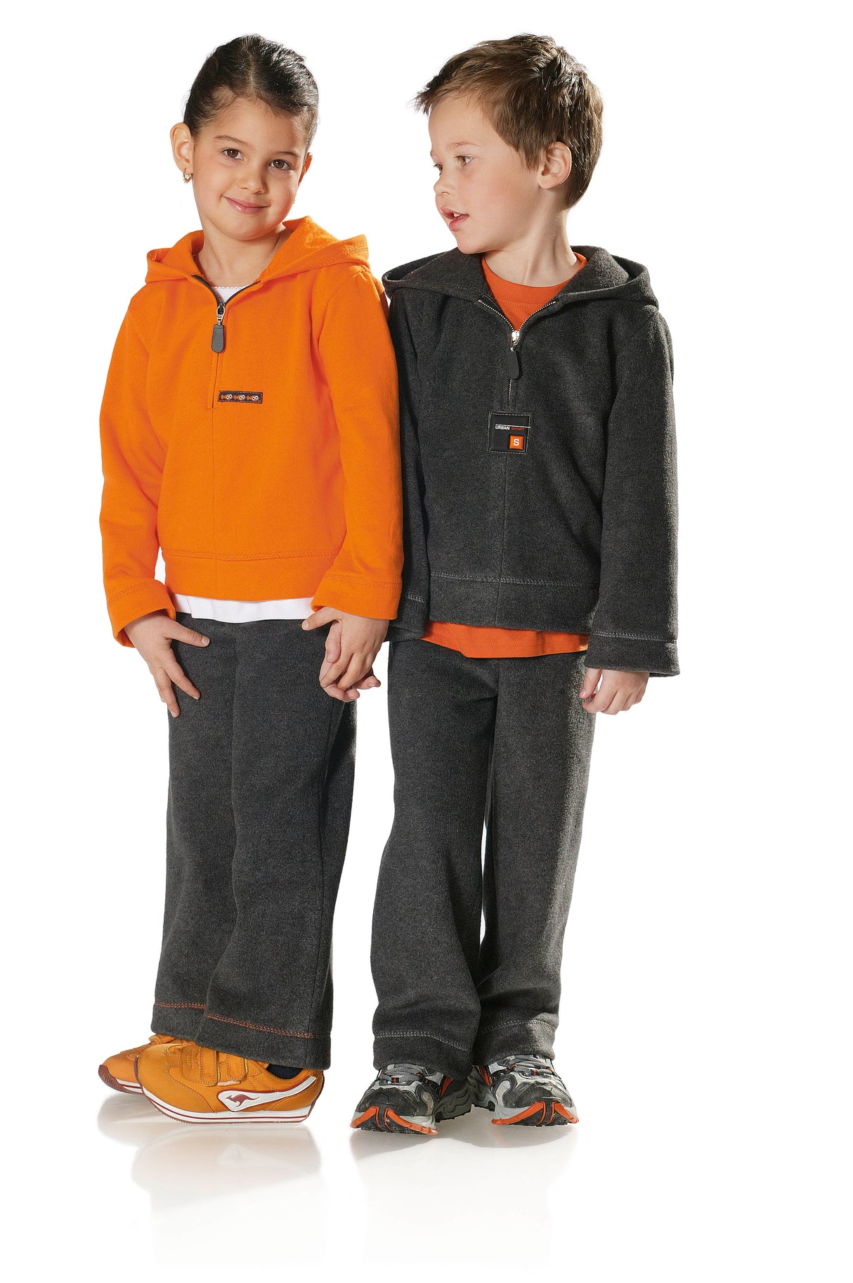 Patron Burda n°9672 – Ensemble de jogging pour enfants