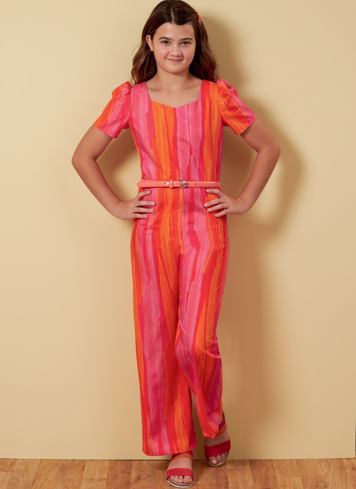 Patron Butterick n°6888 - Robe, combinaison et barboteuse pour fille