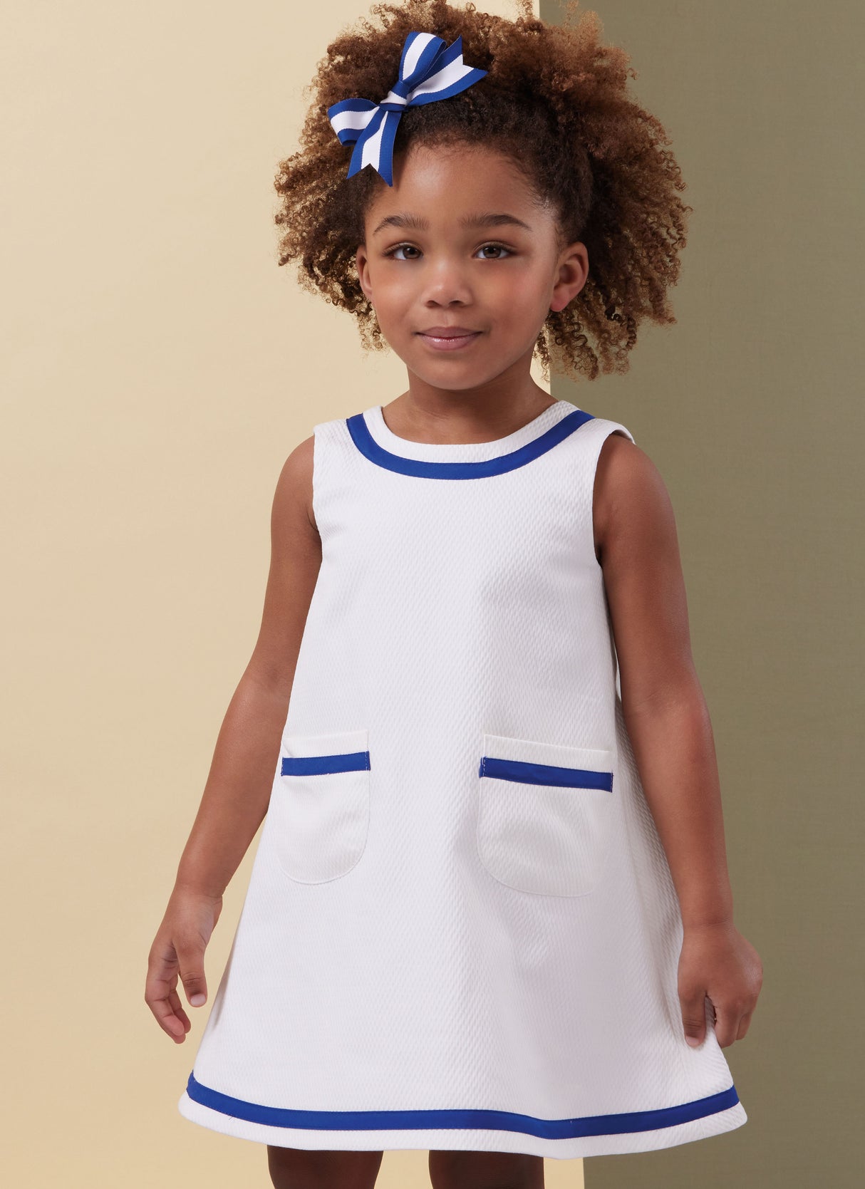 Patron Butterick n°7003 - Robes et culottes pour tout-petits
