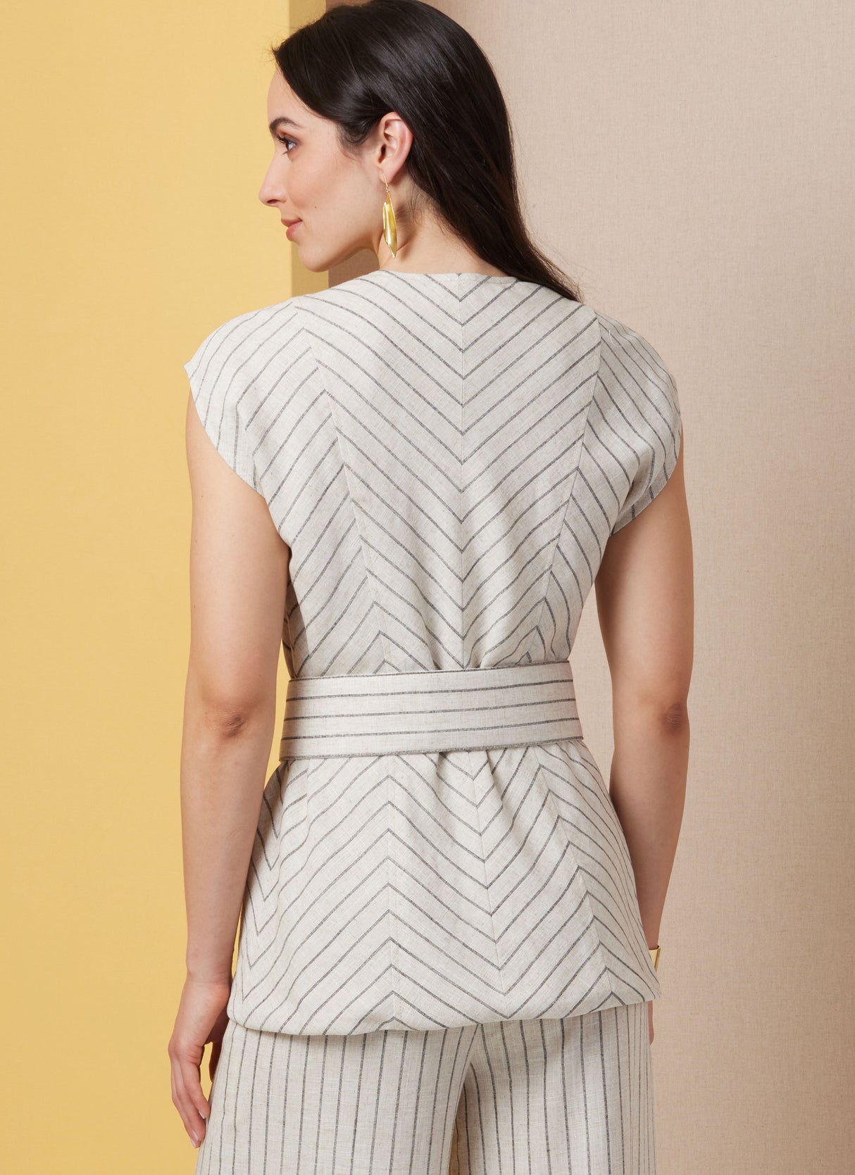 Patron Butterick n°7028 – Top ceinturé & pantalon large
