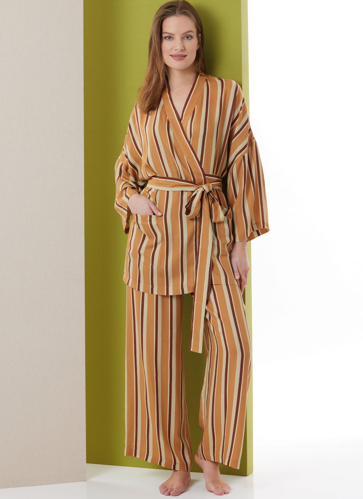 Patron Butterick n°7047 – Robe d’intérieur et pantalon