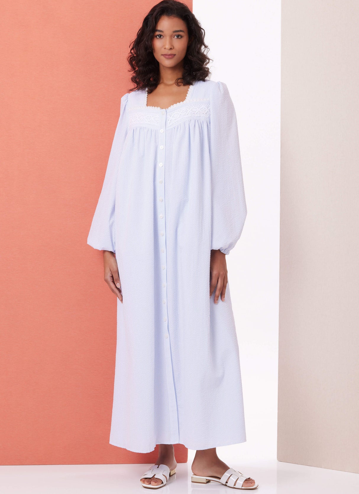 Patron Butterick n°7062 – Robe de chambre et chemise de nuit