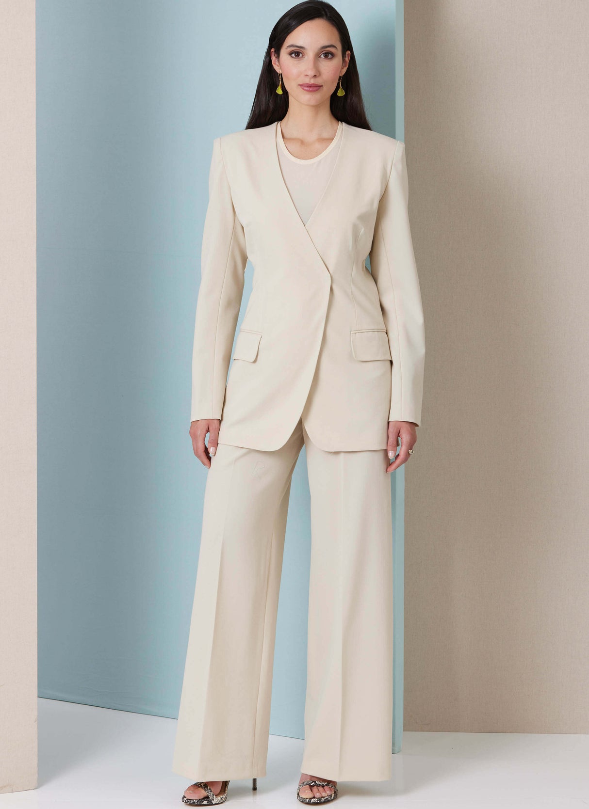Patron Butterick n°7081 – Veste ceinturée et pantalon large