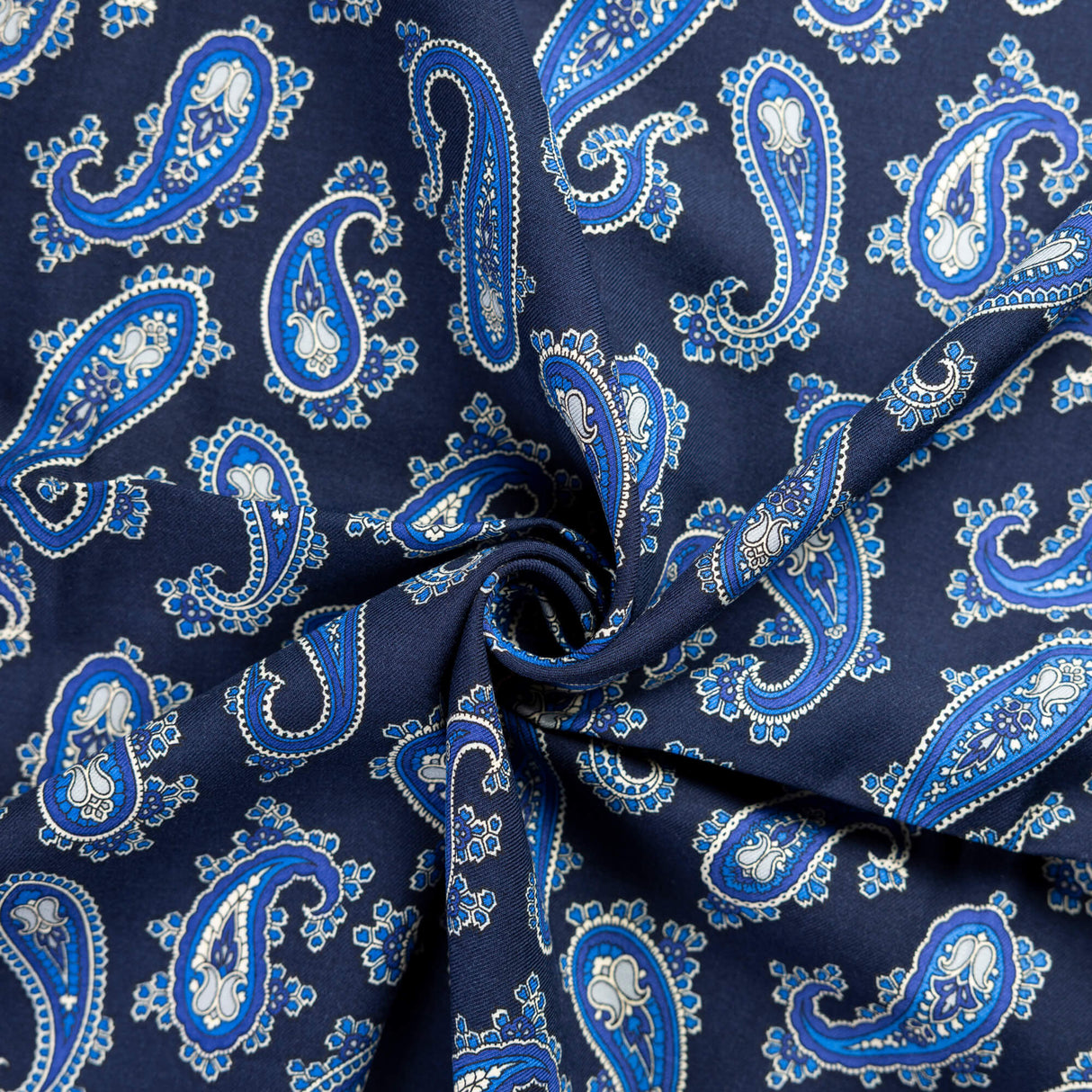 Twill 100% viscose – Motif paisley bleu marine