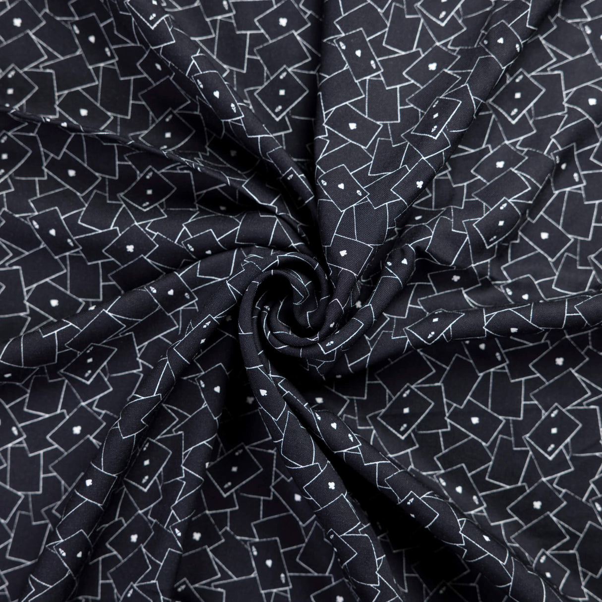 Twill 100% viscose – Jeu de cartes noir et blanc