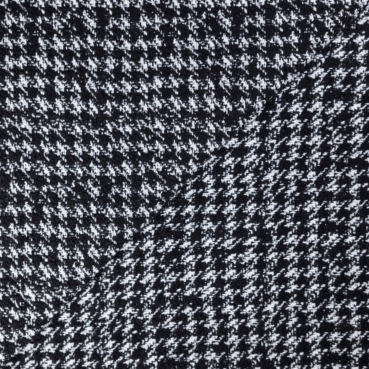 Tweed – Pieds de poule noir et blanc