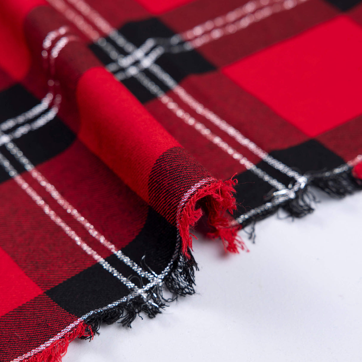 Tissu tailleur de laine clan – Carreaux rouges et noirs