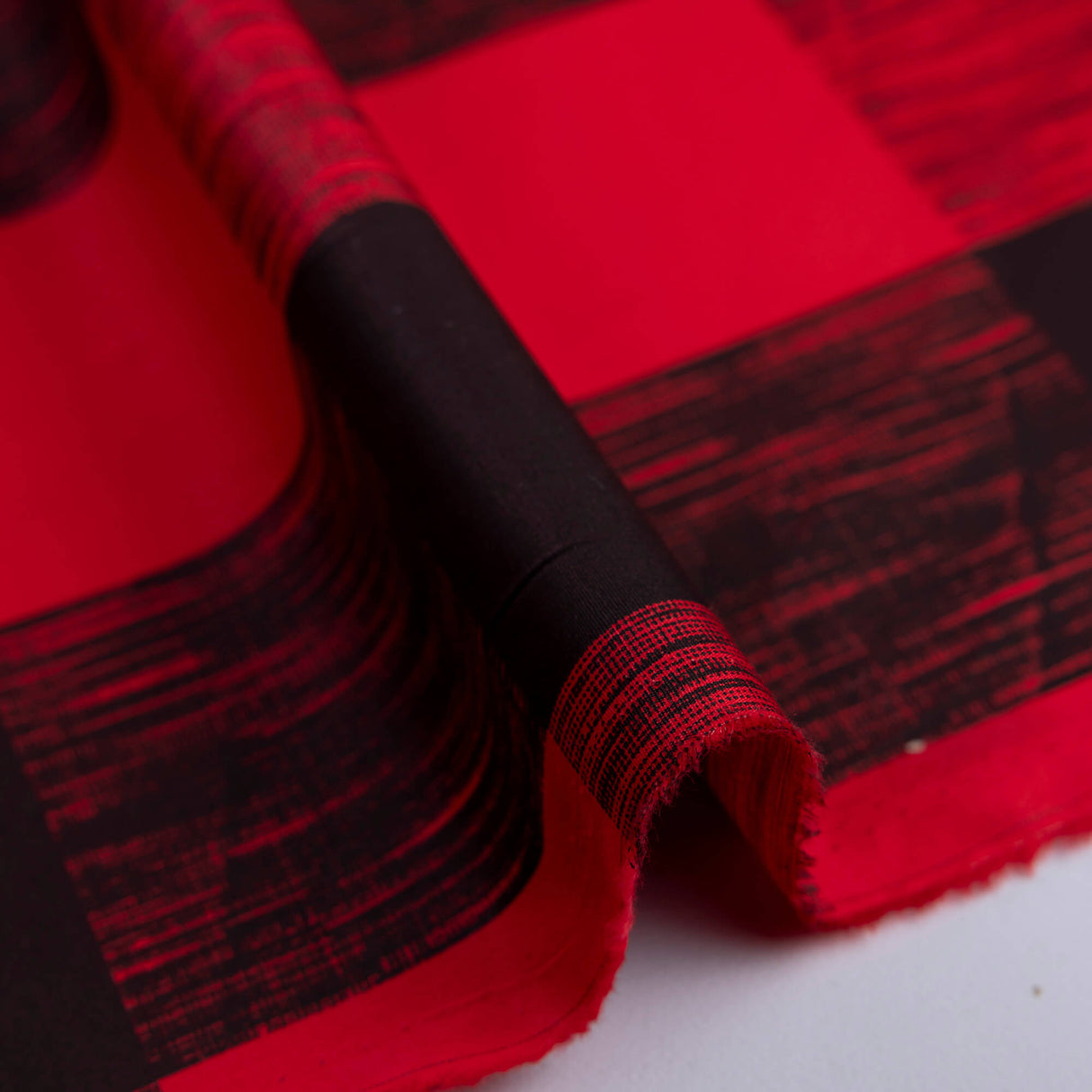 Popeline coton & élasthanne – Carreaux rouge et noir