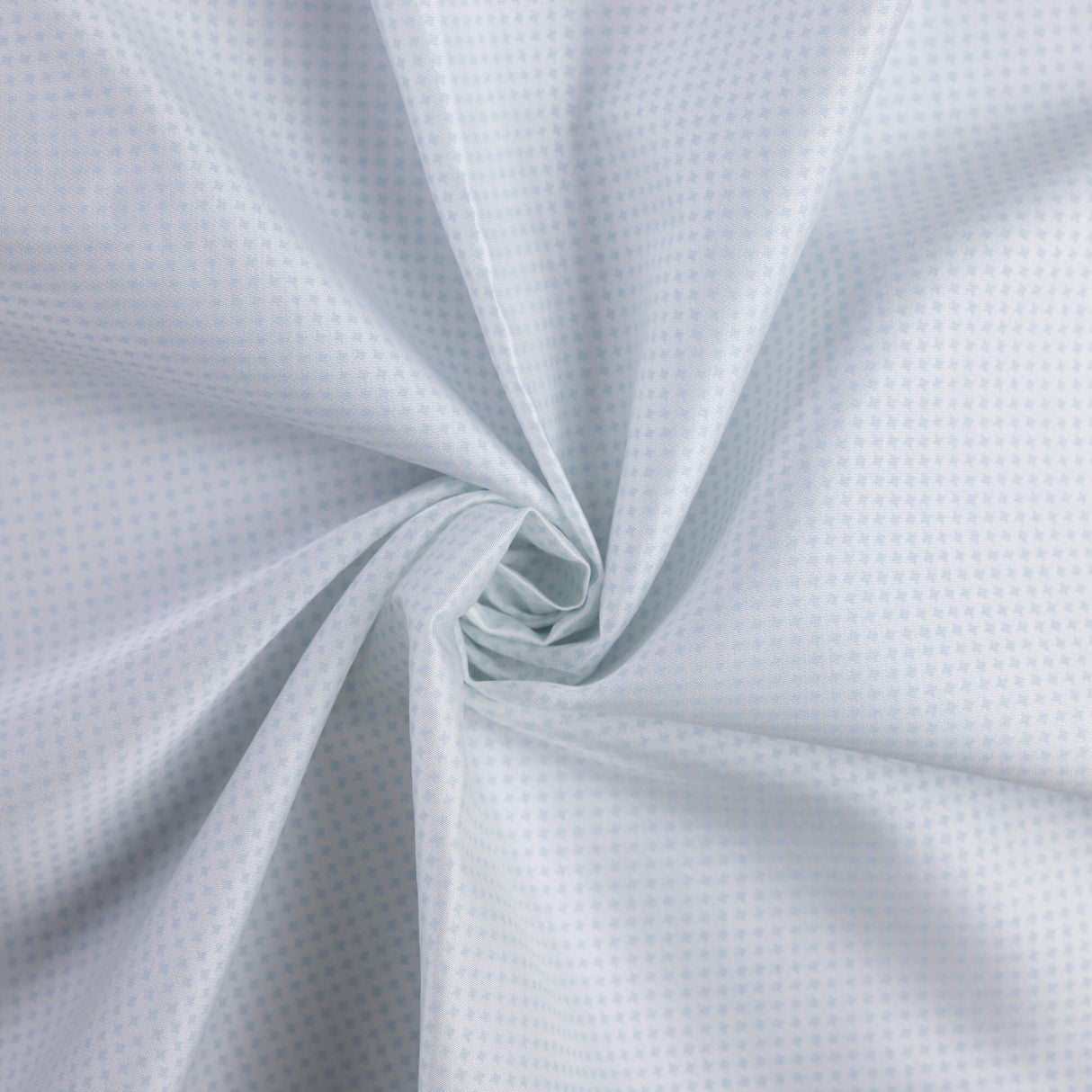 Satin 100% viscose – Étoile bleu ciel fond blanc
