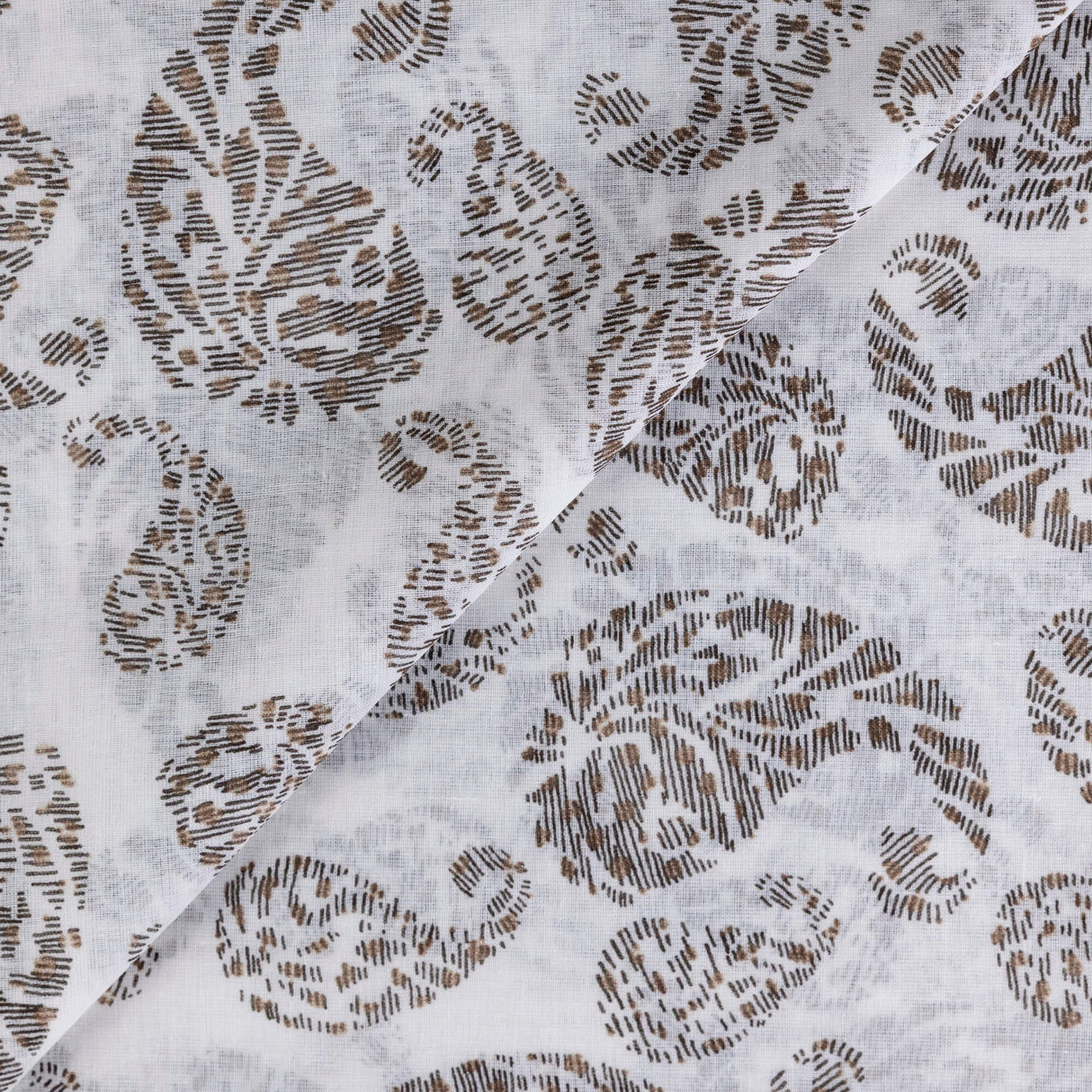 Gaze 100% coton – Cachemire marron fond blanc