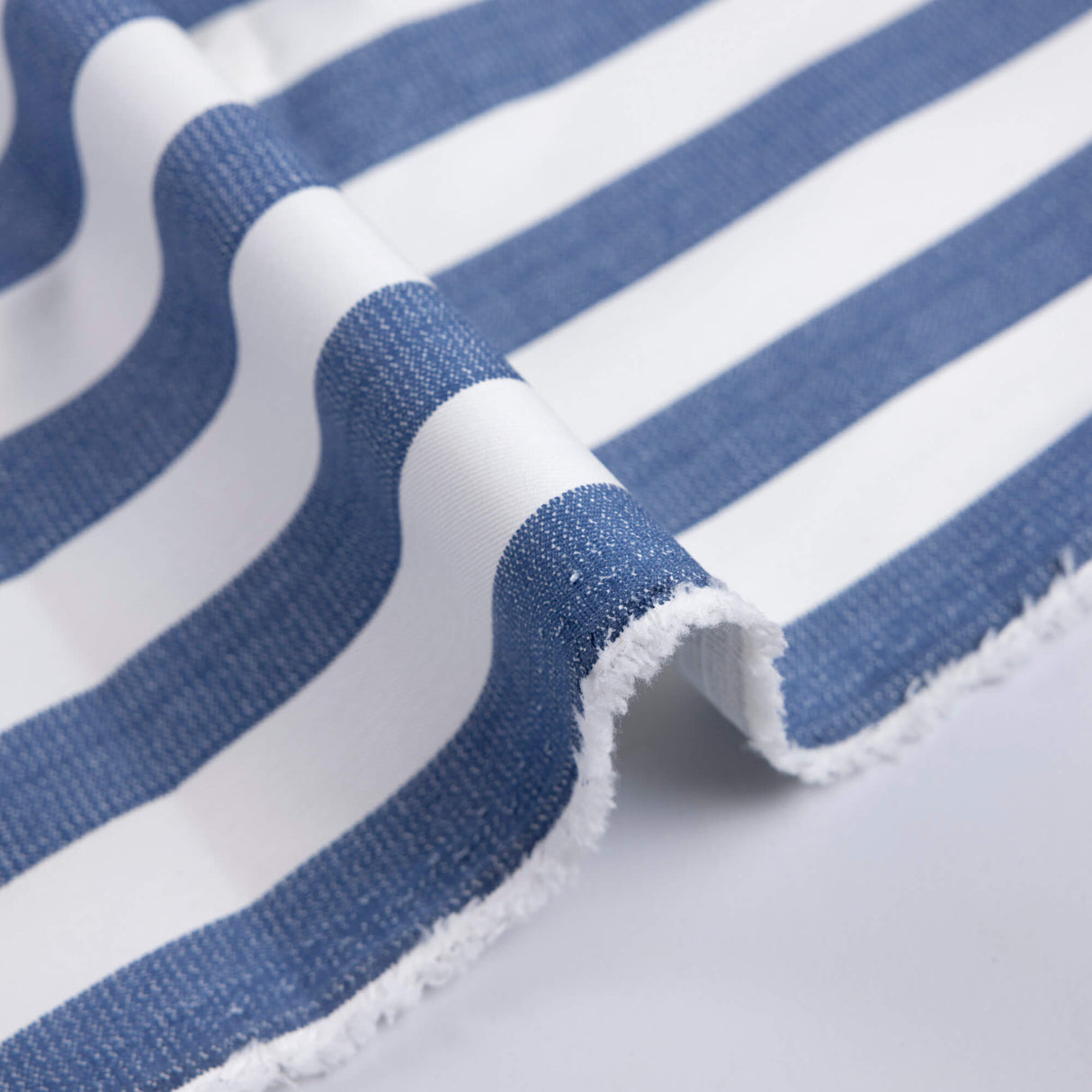 Gabardine coton & élasthanne - Rayures bleu denim