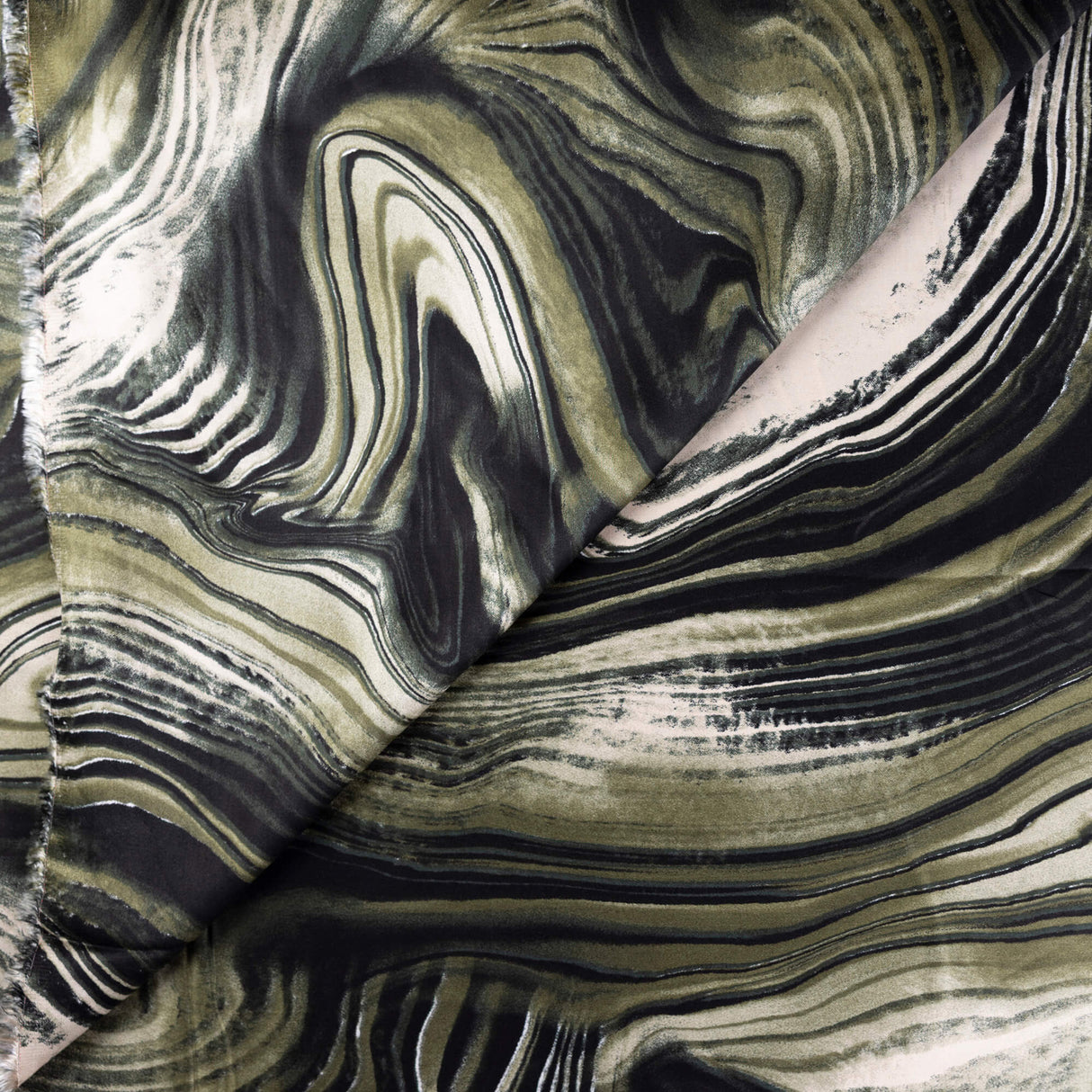 Satin 100% viscose – Motif marbré kaki et noir