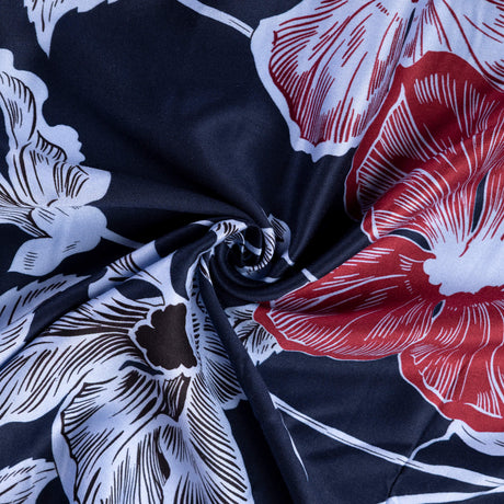 Satin 100% viscose – Fleurs rouges fond marine