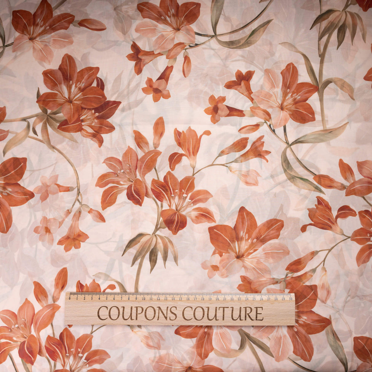 Satin léger – Fleurs terracotta