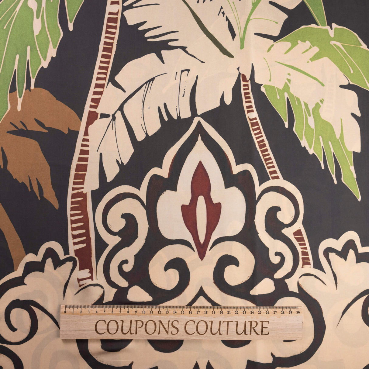 Satin – Jungle chic