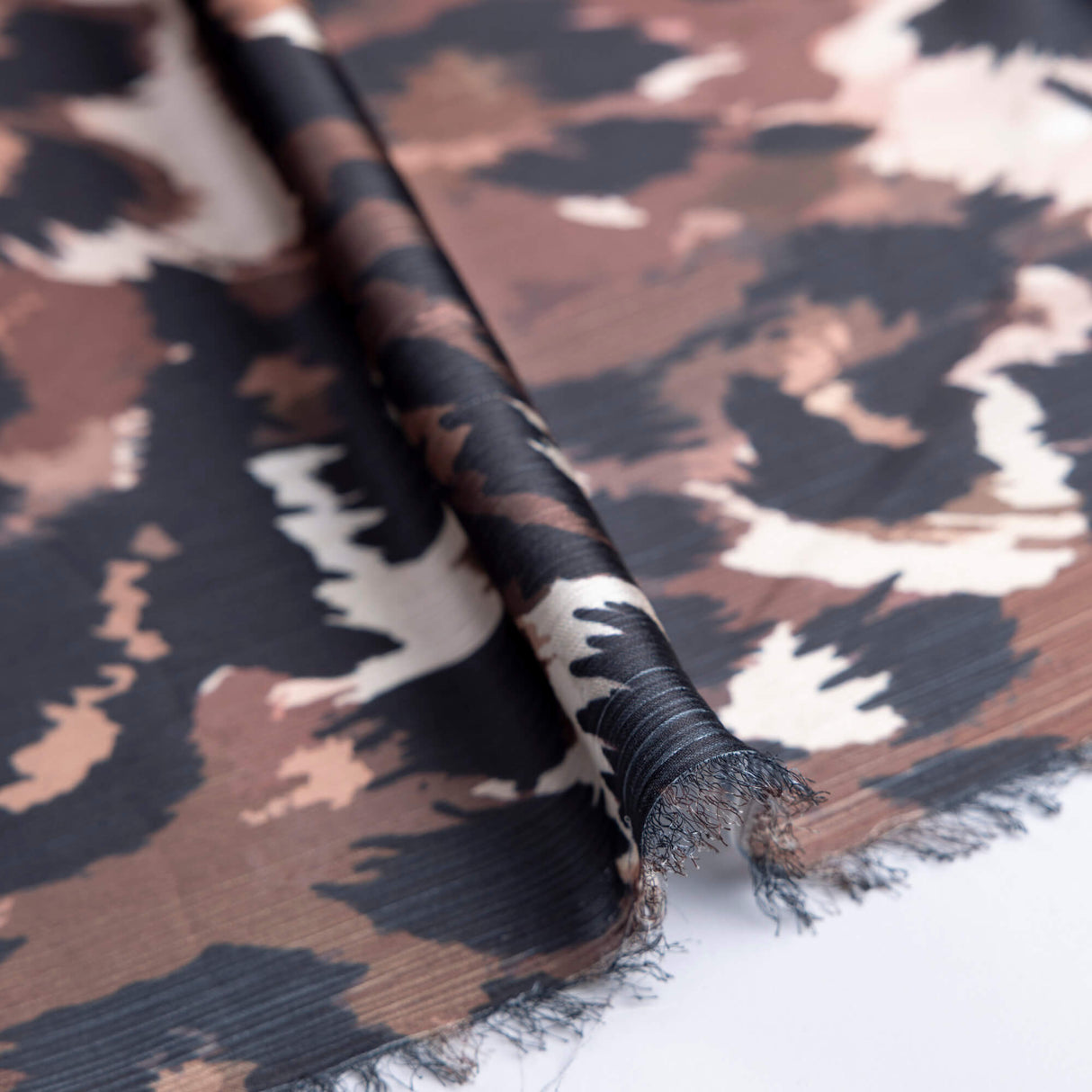 Satin crinkle – Léopard
