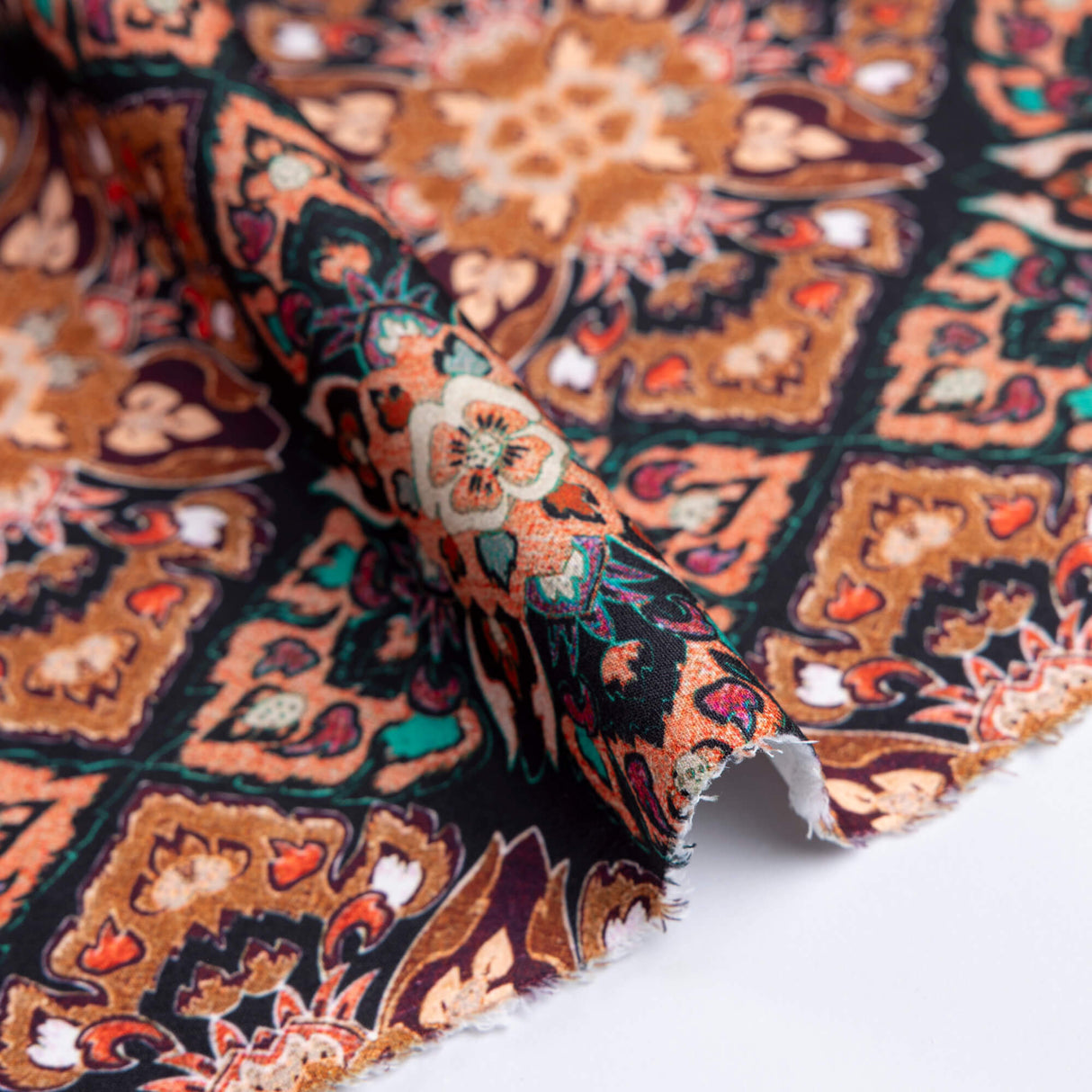 Crêpe lourd élasthanne – Rosace orientale