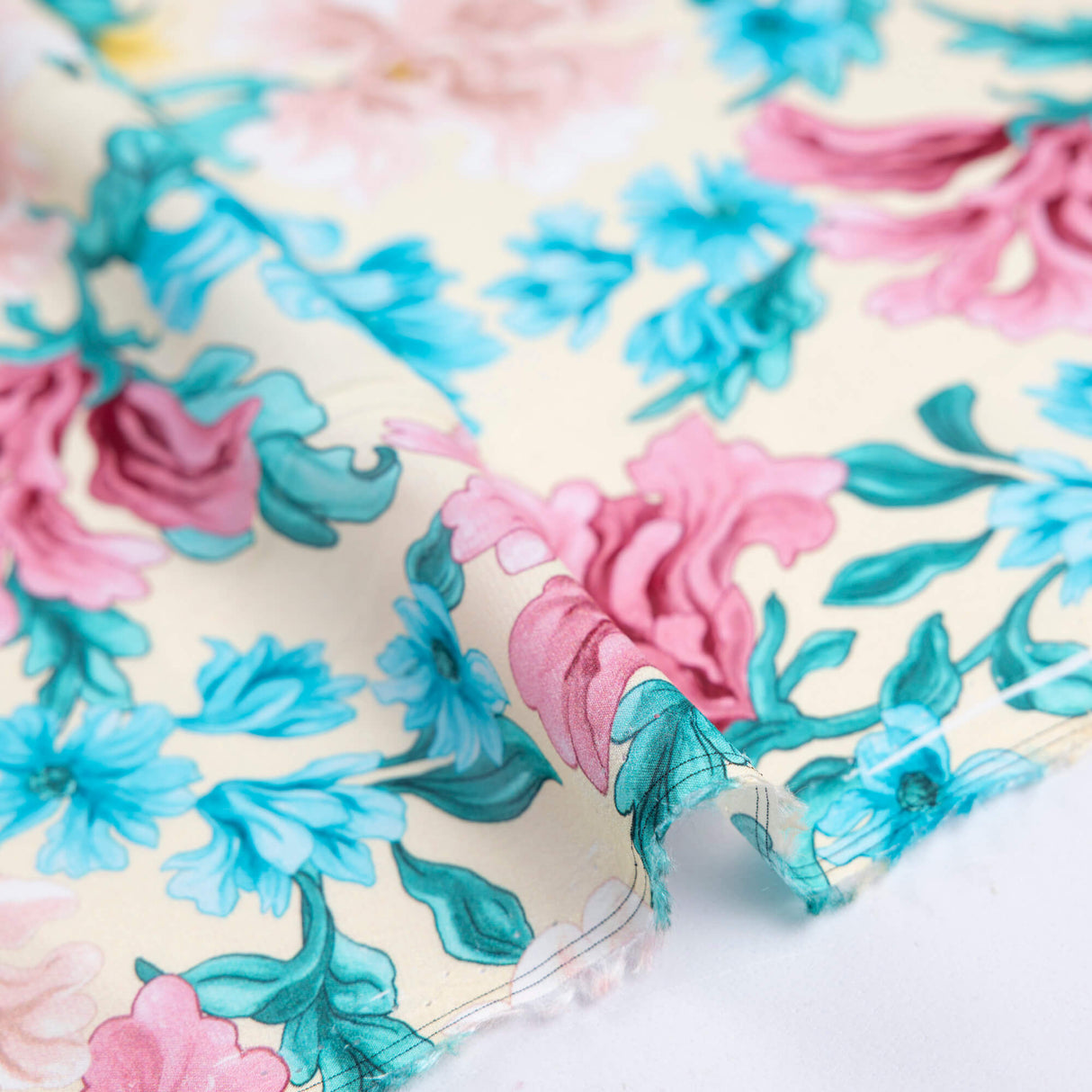 Georgette 100% viscose - Fleurs pastel multicolores