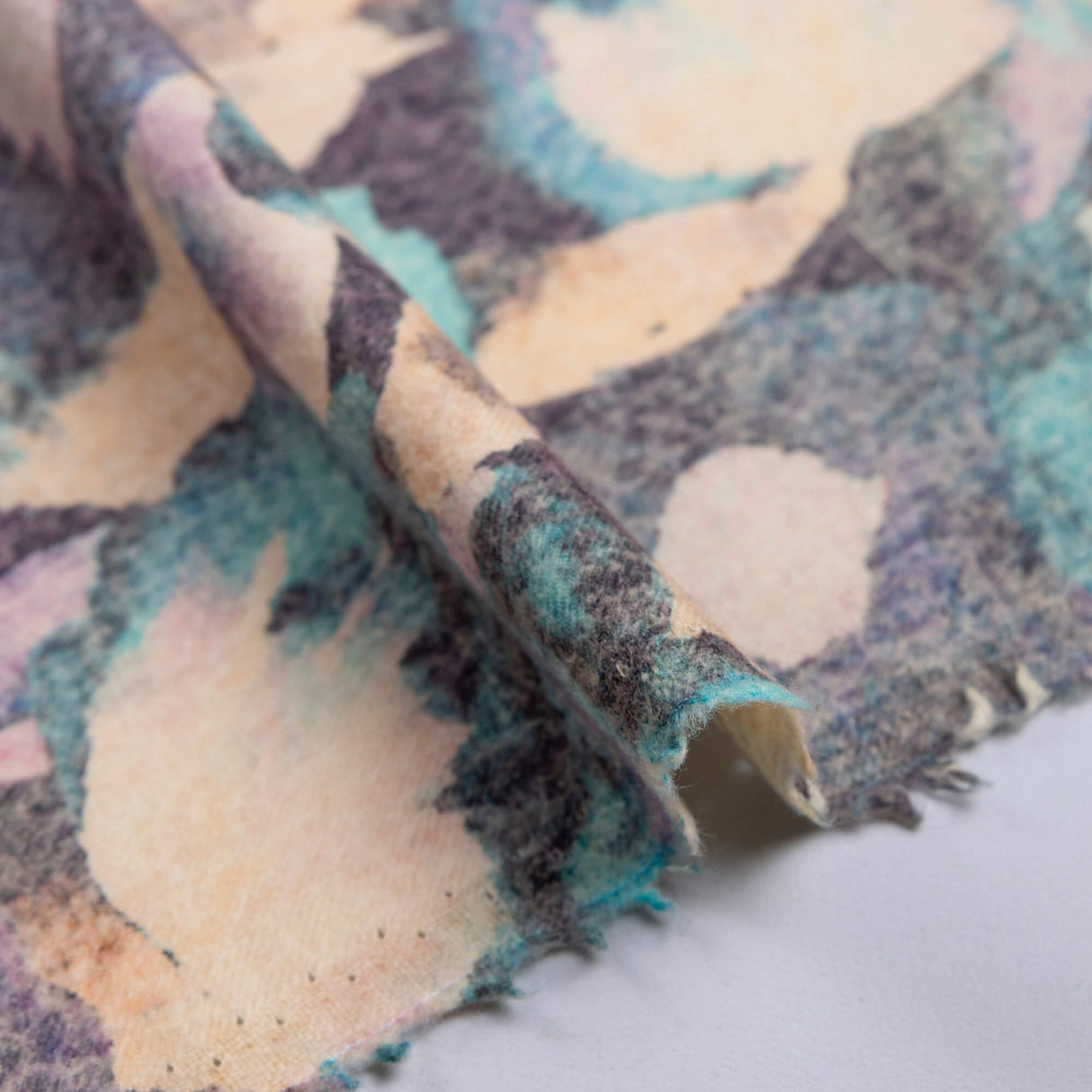 Flanelle 100% laine - Fleurs turquoise et écru