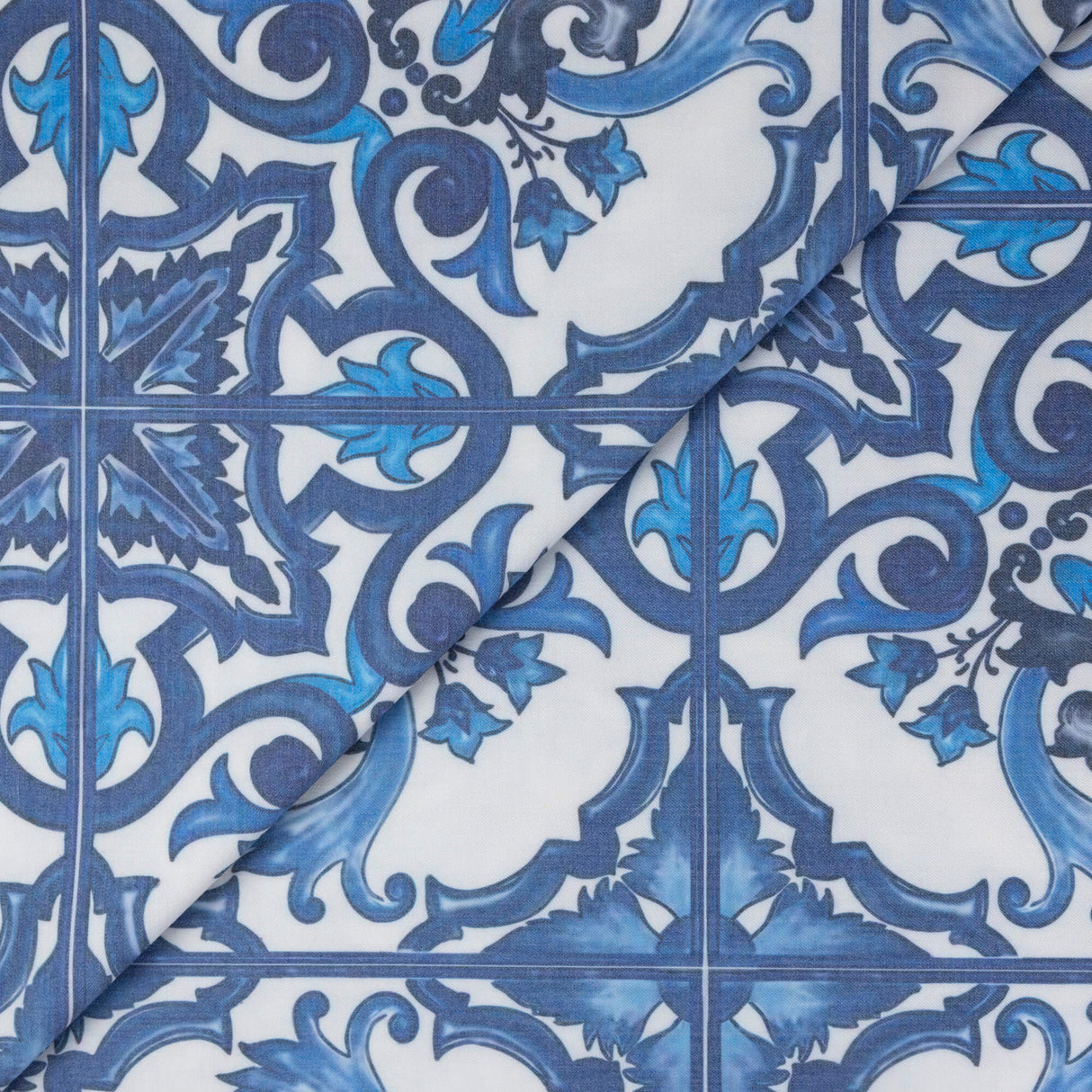Gabardine de laine extensible - Carreaux méditerranéens bleus