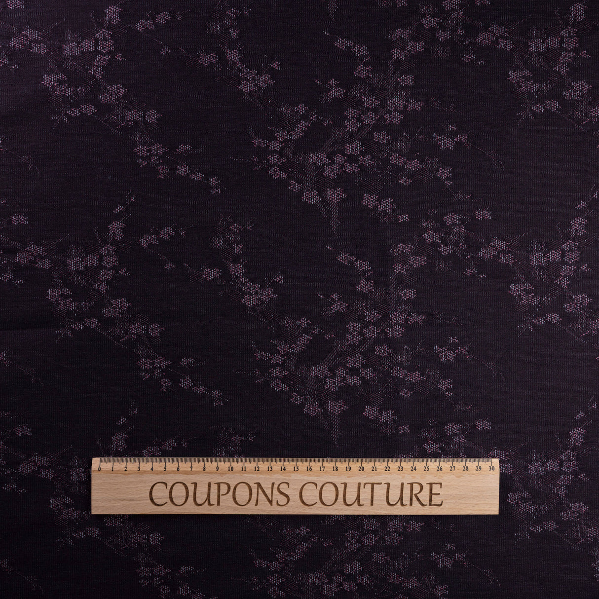 Jacquard de coton - Fleurs de cerisier violet prune